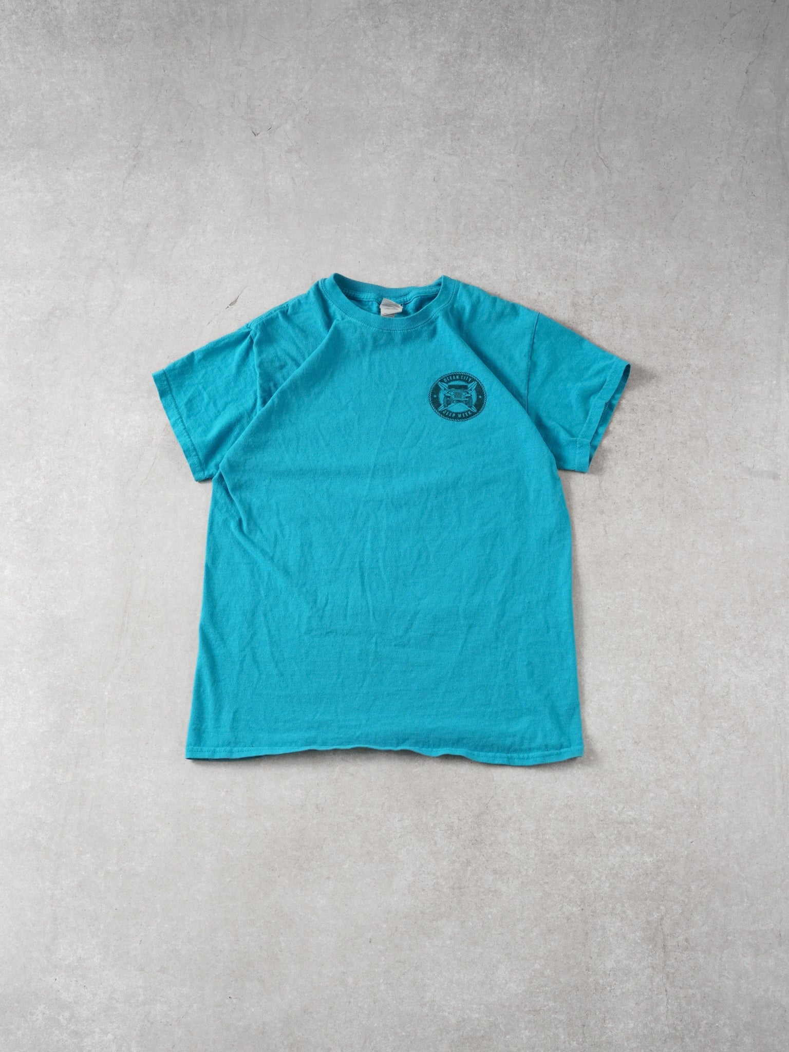 Vintage Y2k Teal Blue Ocean City Jeep Week Graphic Tee