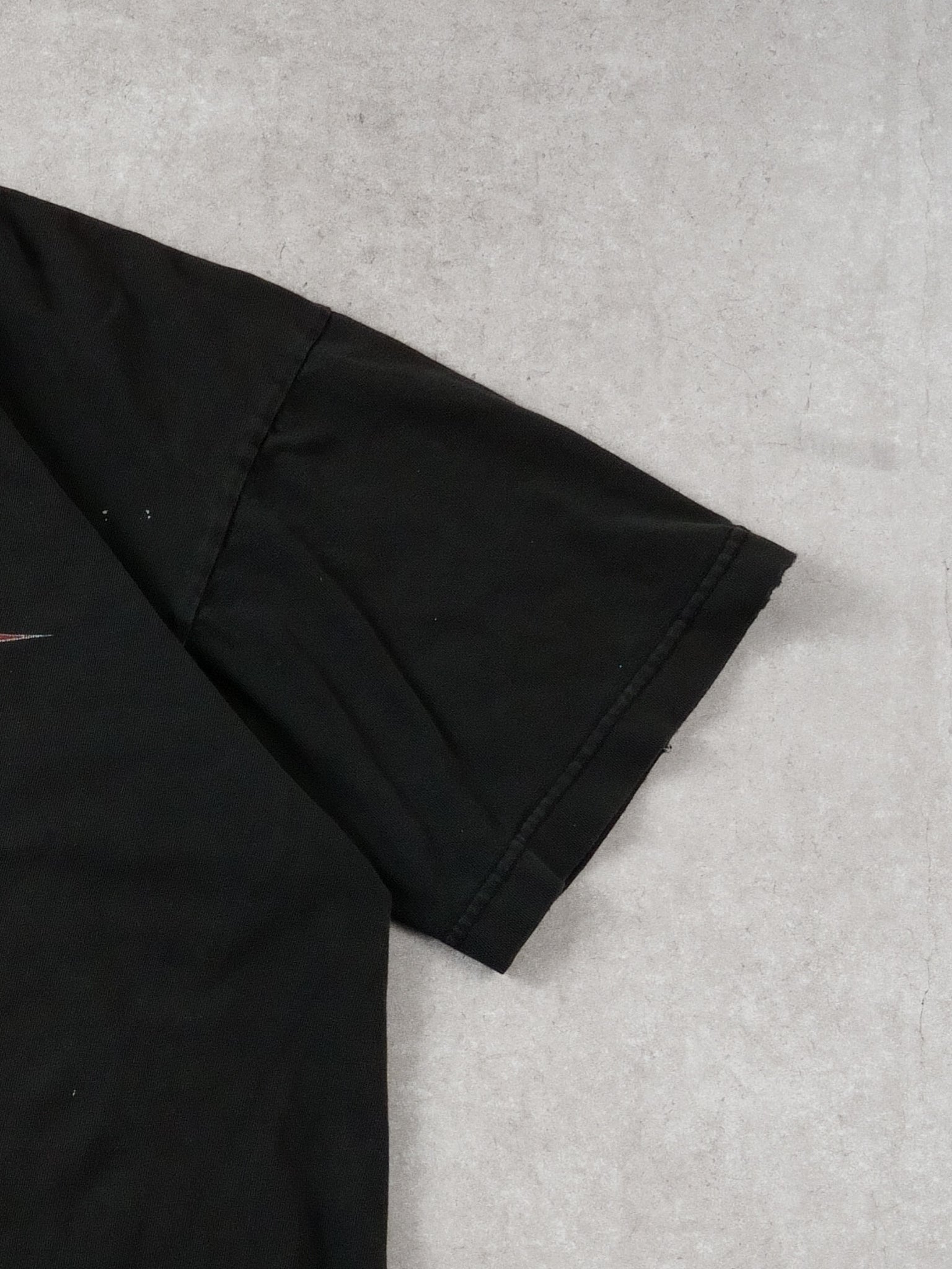 Vintage 90s Washed Black Guess USA Tee (M)