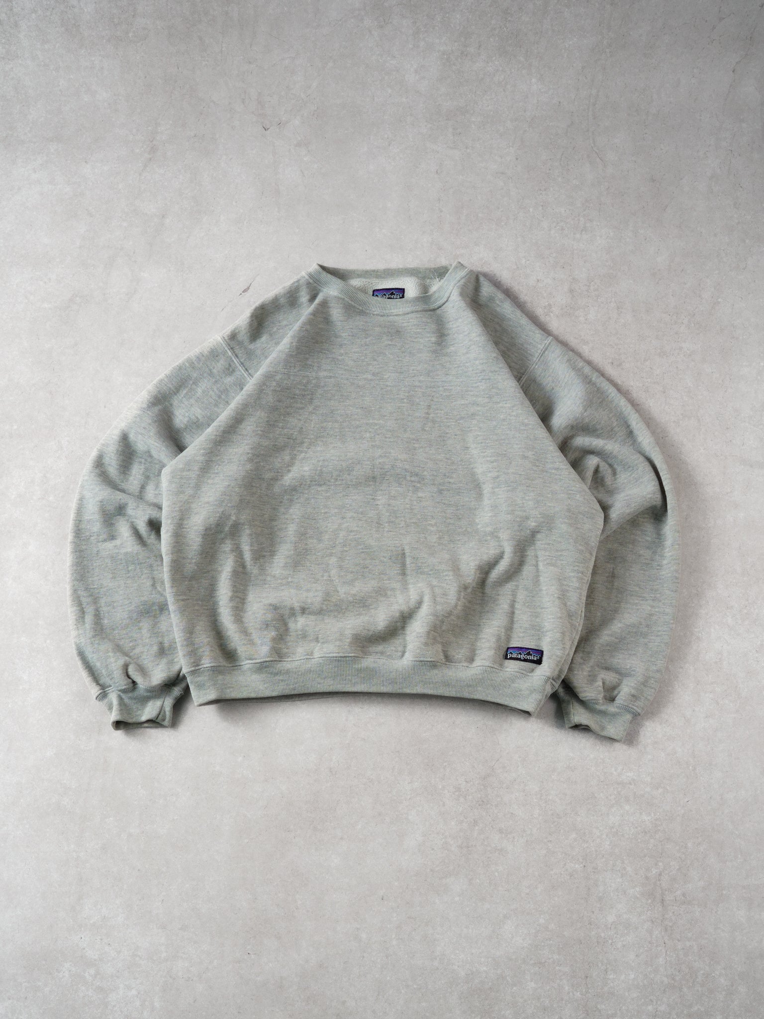 Vintage 90s Grey Patagonia Blank Crewneck (L)
