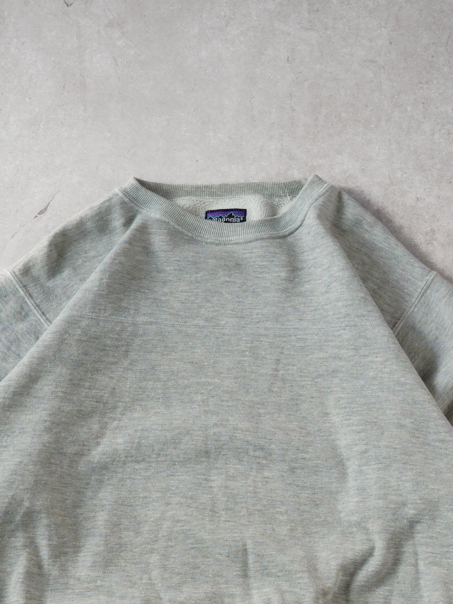 Vintage 90s Grey Patagonia Blank Crewneck (L)