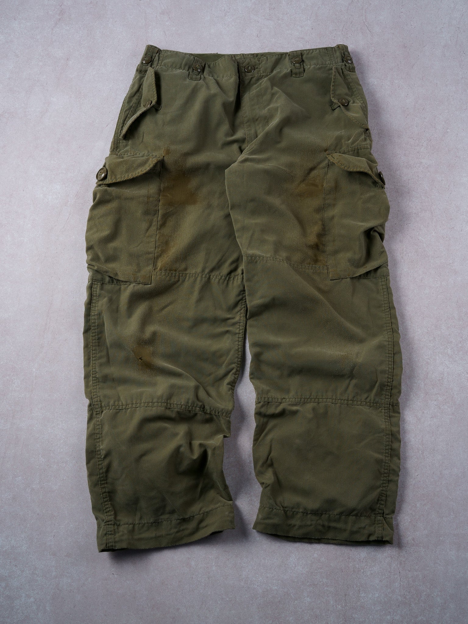 Vintage 90s Army Green Parachute Cargo Pants (32x28)