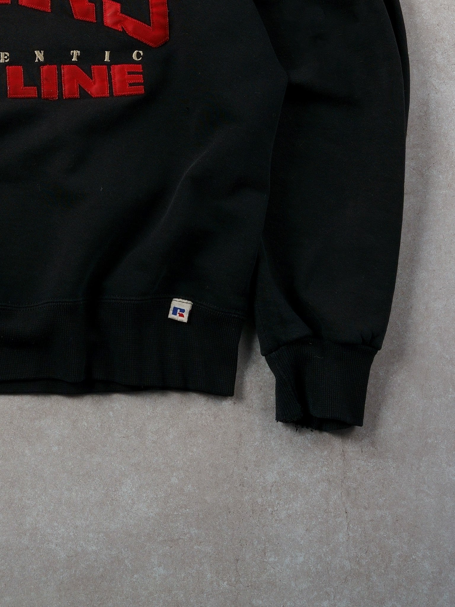 Vintage 90s Black and Red San Fransico 49ers X Russell Athletics Crewneck (M/L)