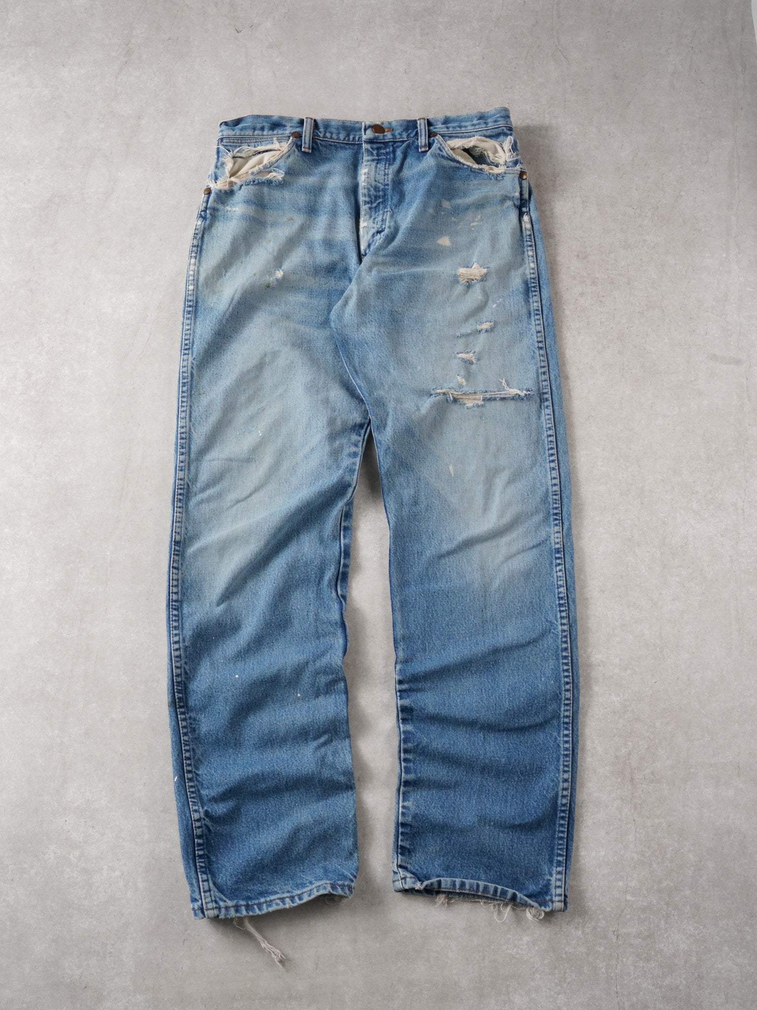 Vintage 90s Light Blue Wrangler Denim Pants (34x33)