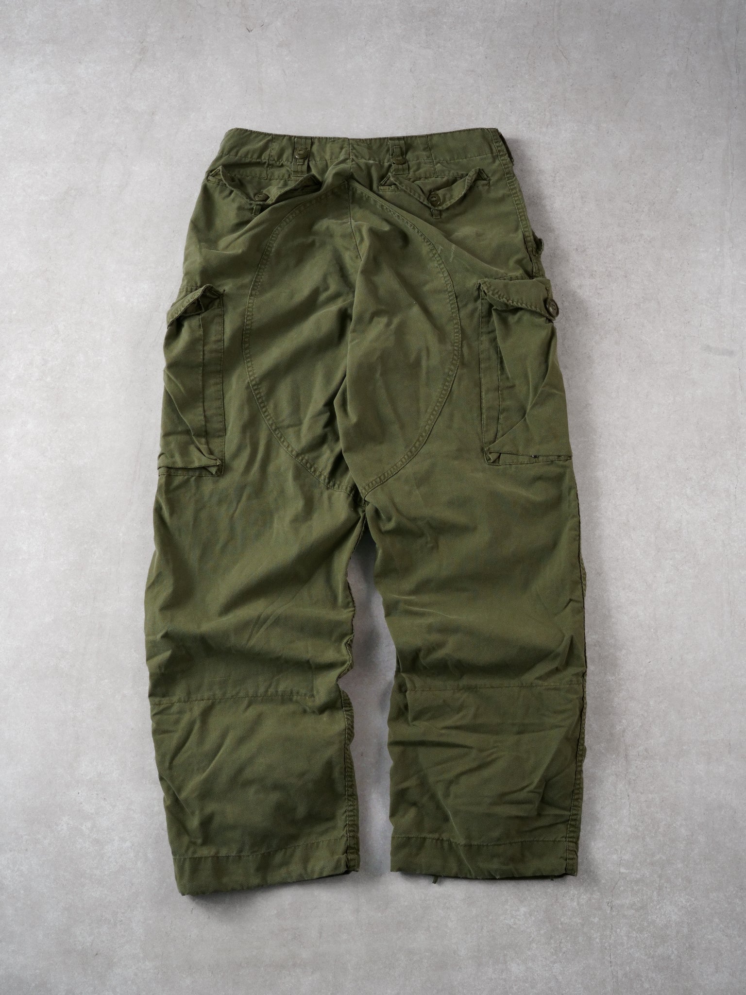 Vintage 98' Army Green Military Parachute Pants (32x30)