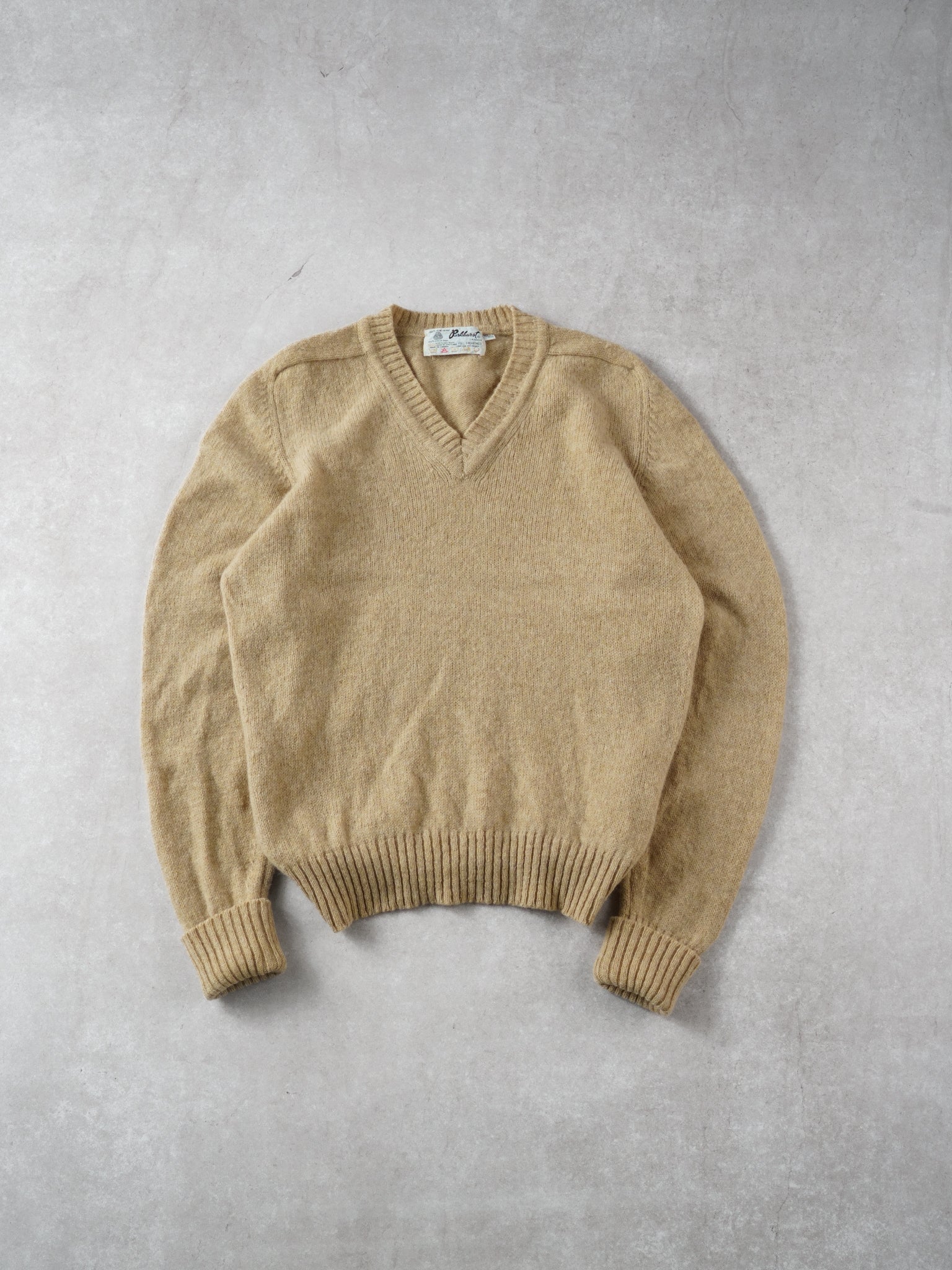Vintage 90s Beige Parkhurts Wool Knit Vneck Sweater (M)