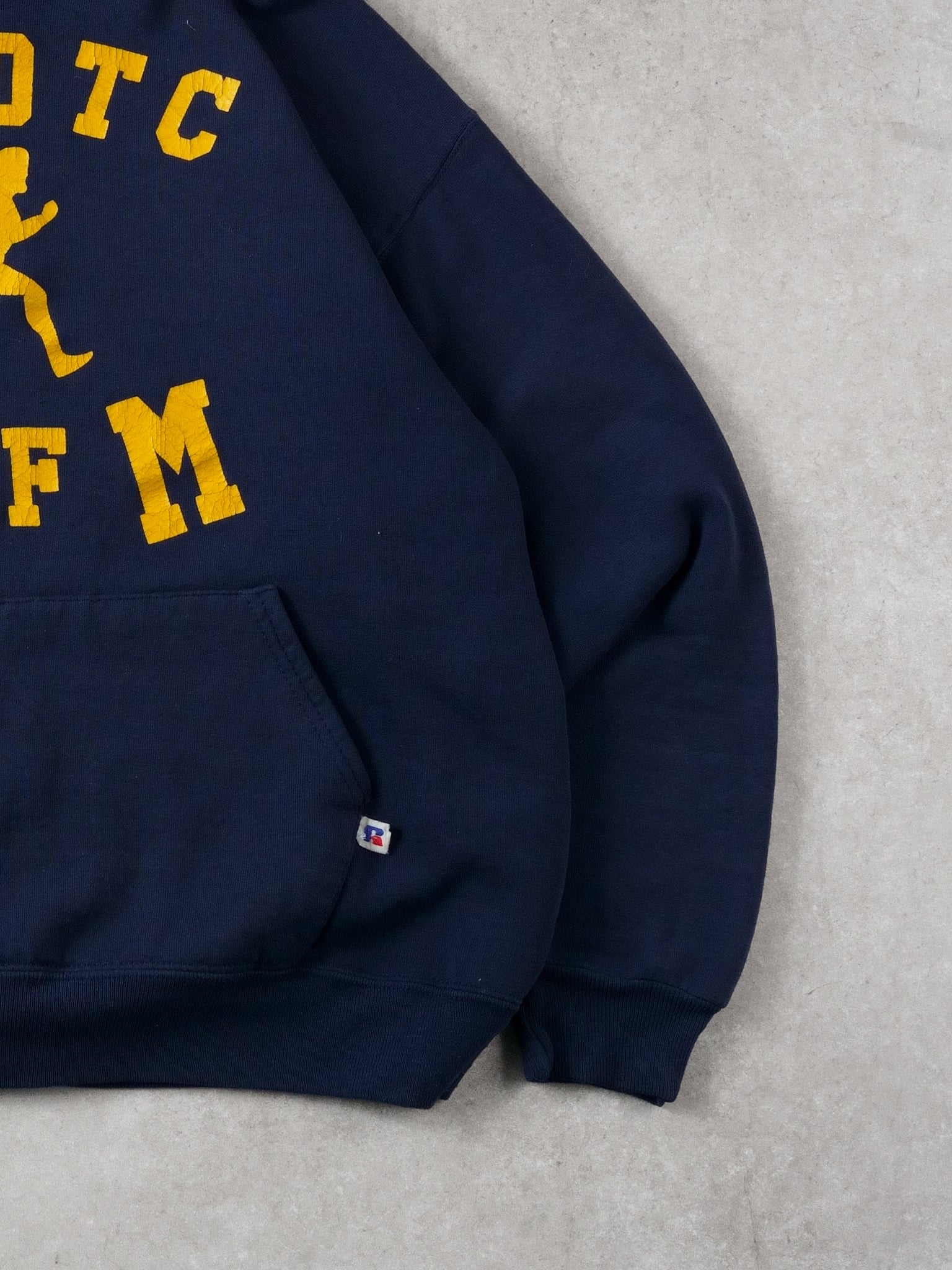 Vintage 90s Navy Blue and Yellow Univeristy of Michigan x Russell Athletics Hoodie (L)