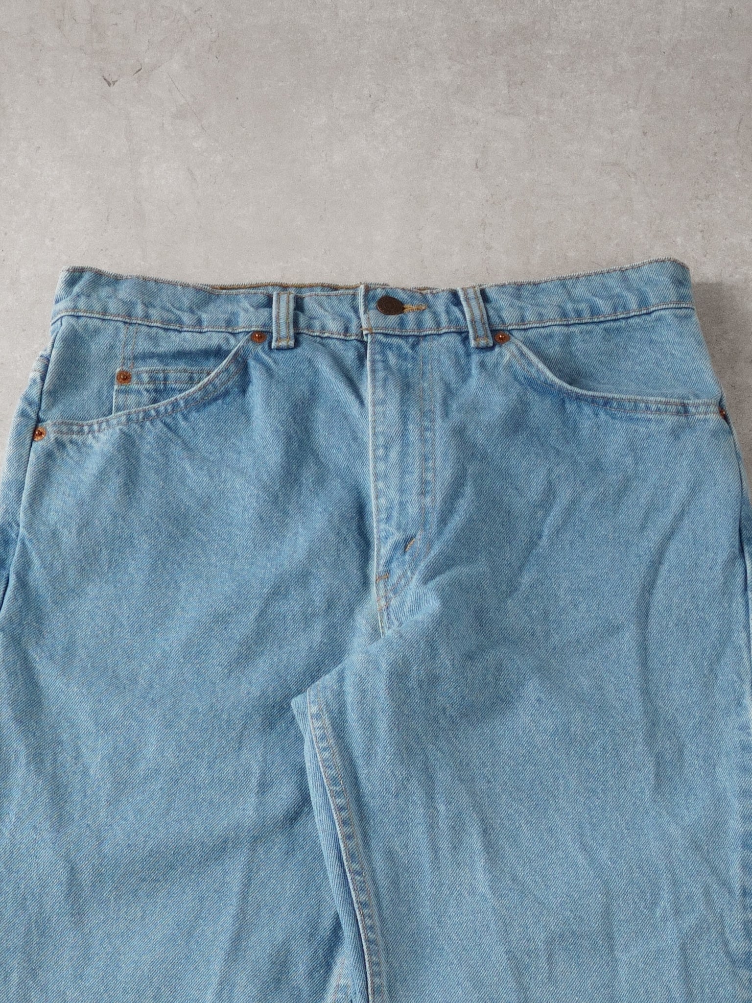 Vintage 70s Light Blue Levi's Denim Jeans (34x32)