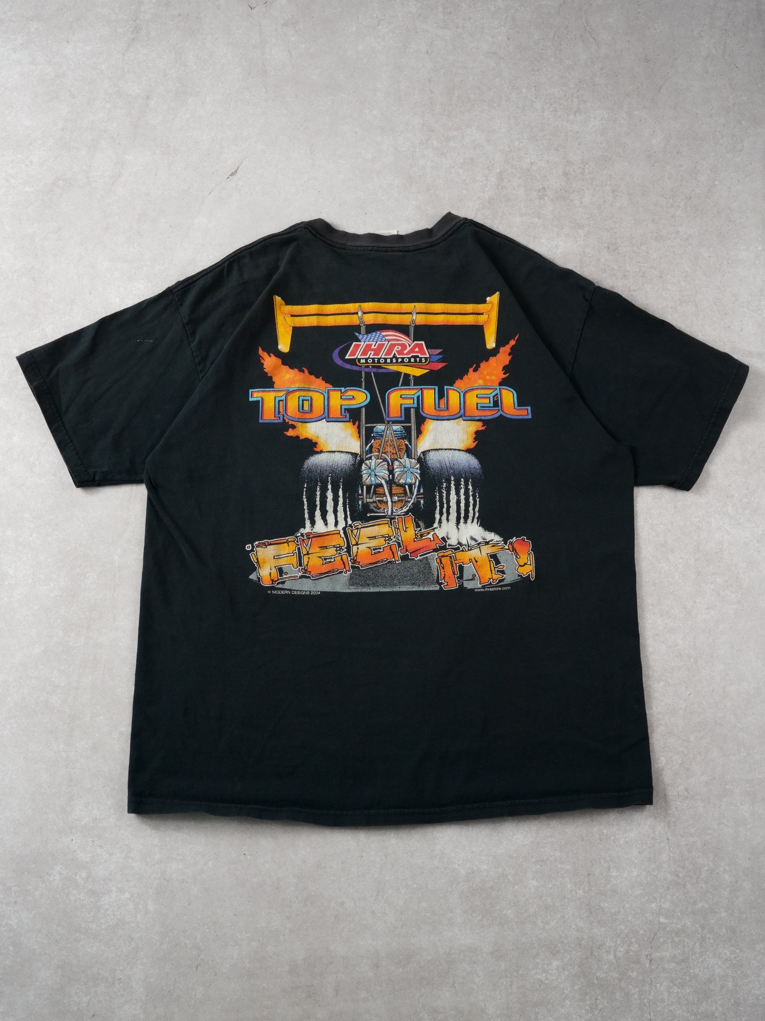 Vintage 04' Smoke Fire Thunder Drag Racing Graphic Tee (L)