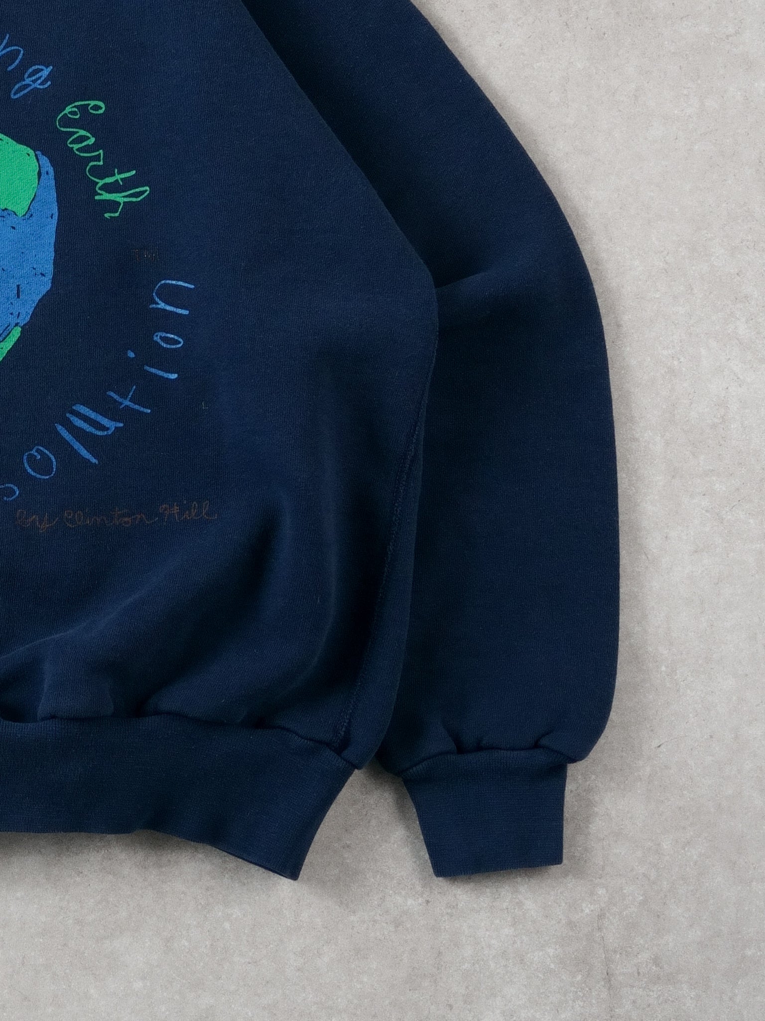 Vintage Navy Blue Kids for Saving Earth Graphic Crewneck (L)