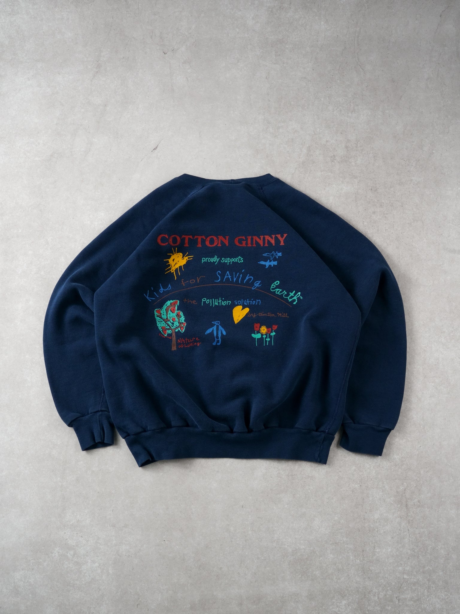 Vintage Navy Blue Kids for Saving Earth Graphic Crewneck (L)