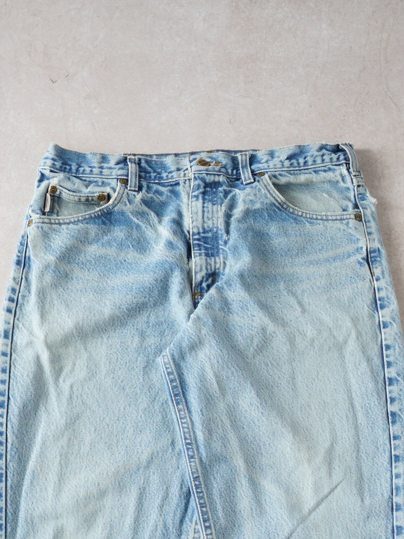 Vintage Light Washed Carhartt Denim Relax Fit Jeans (34 x 32)