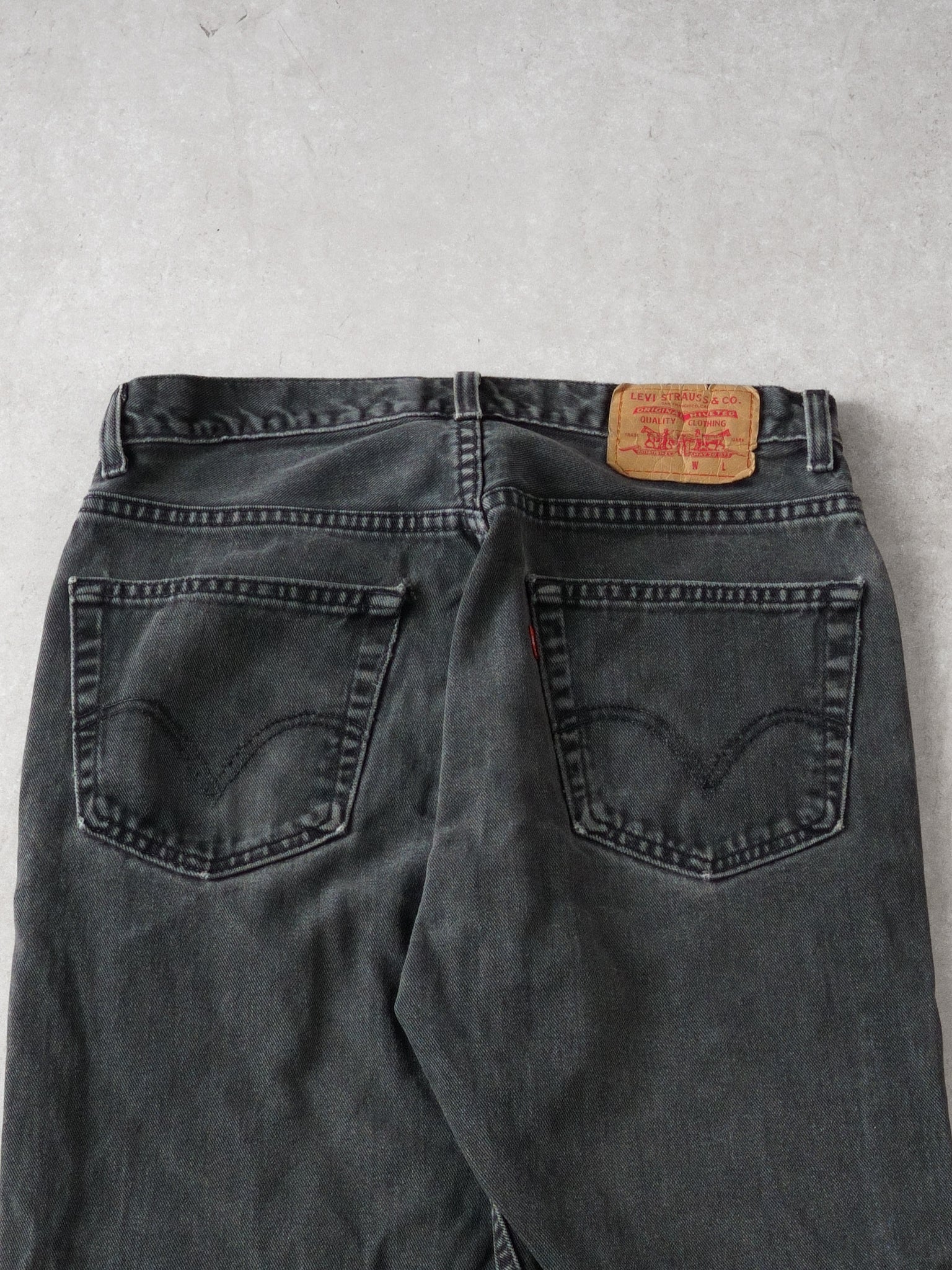 Vintage 90s Black Levi 505 Regular Fit Jeans (32 x 28)