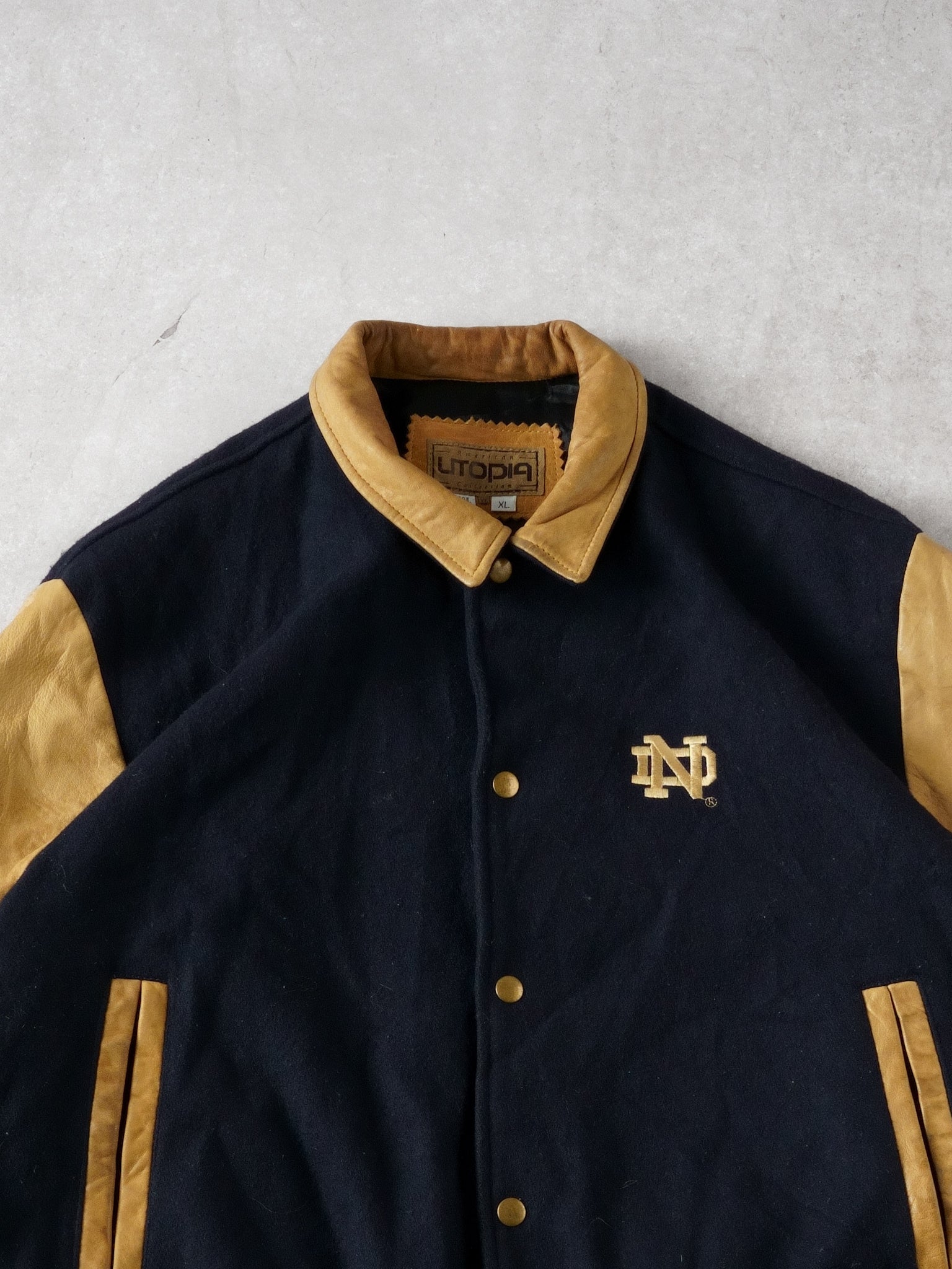 Vintage 90s Navy Blue Notre Dame Collared Varsity Jacket (L/XL)