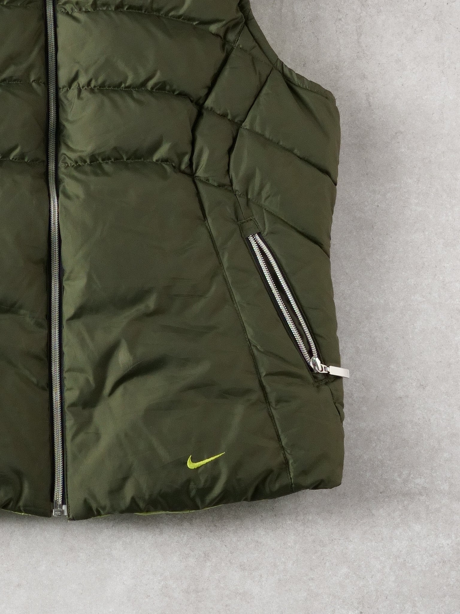 Vintage Y2k Moss & Lime Green Nike Reversible Nike Puffer Vest (M)