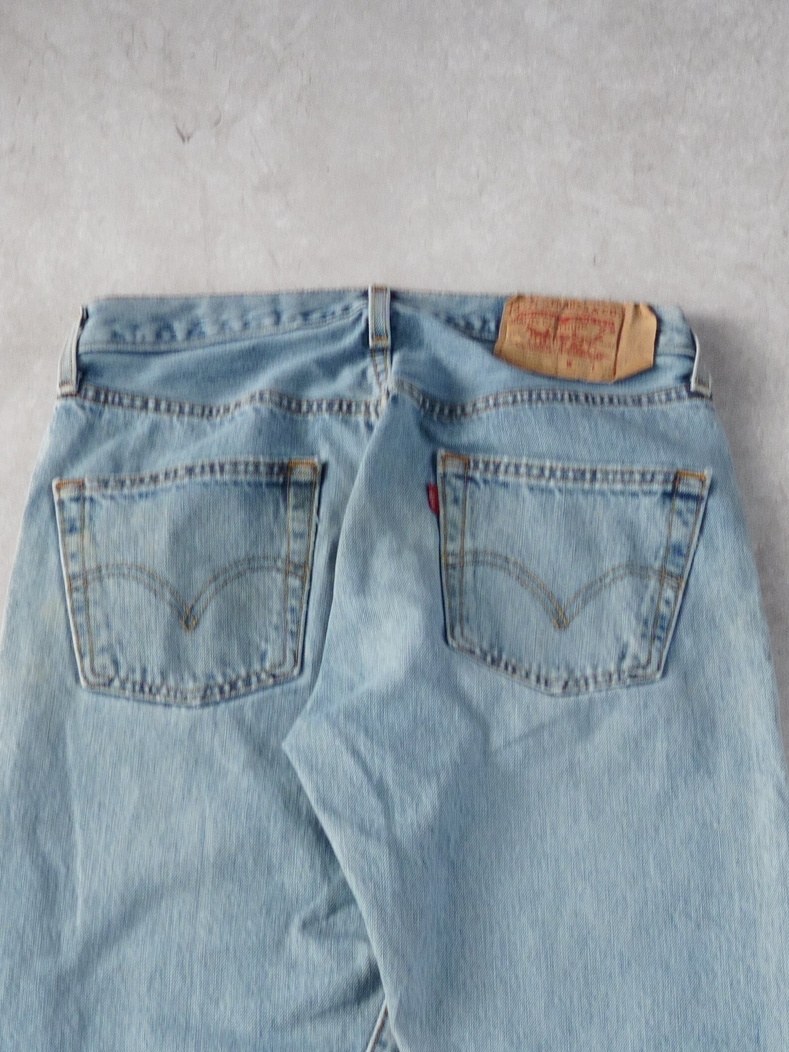 Vintage 90s Light Blue Levi's 501 Denim Jeans (30x30)