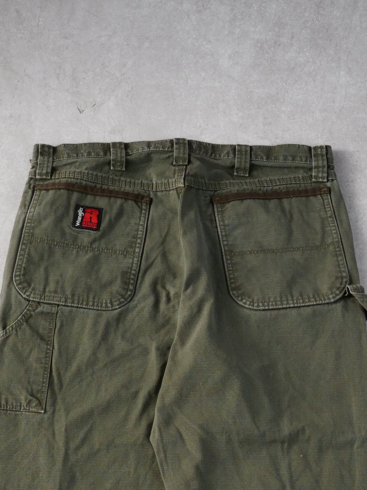 Vintage 90s Sage Green Wrangler Workwear Carpenter Pants (34x27)