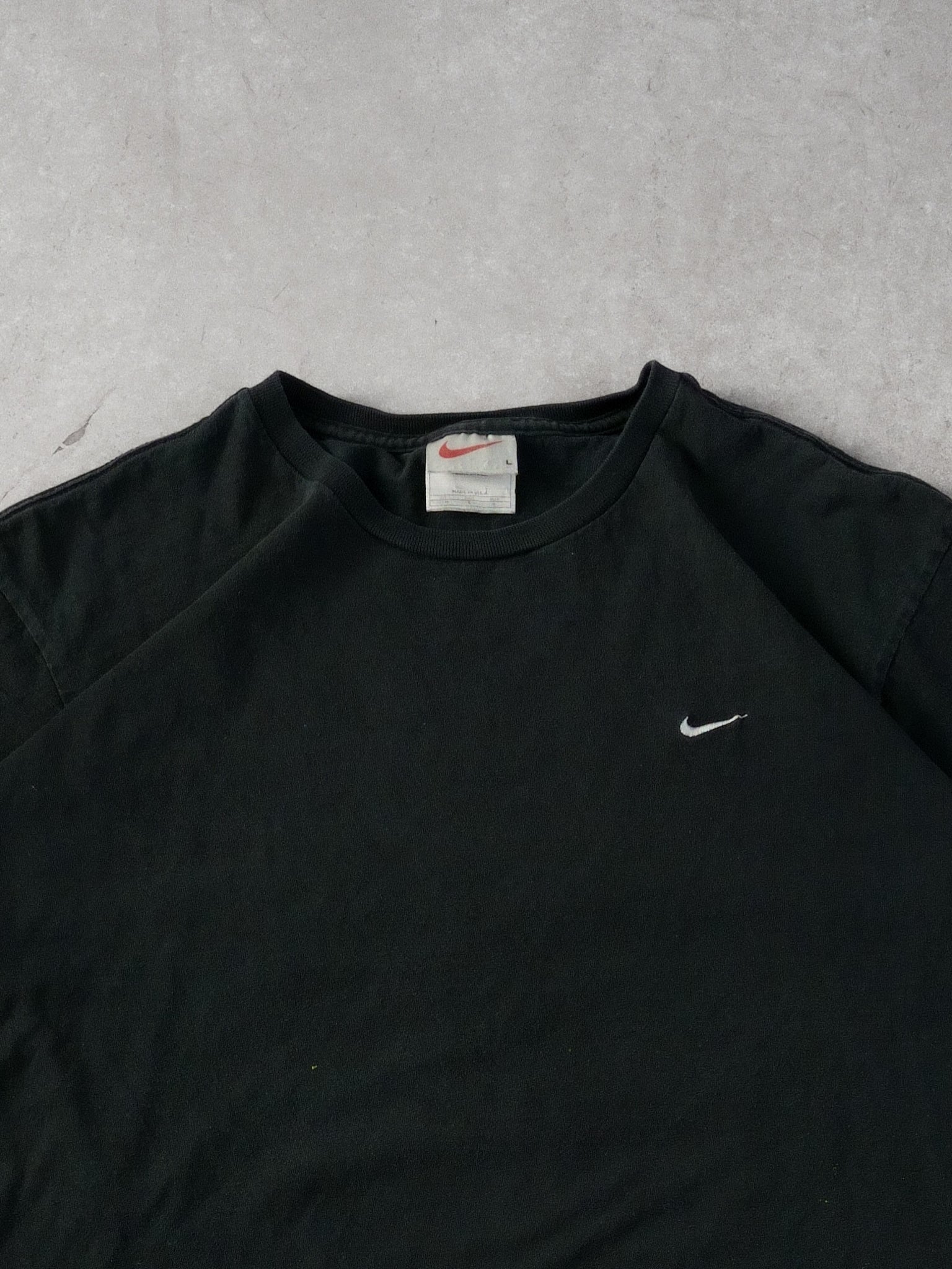 Vintage 90s Sunfaded Black Nike Embroidery Blank Tee (S/M)