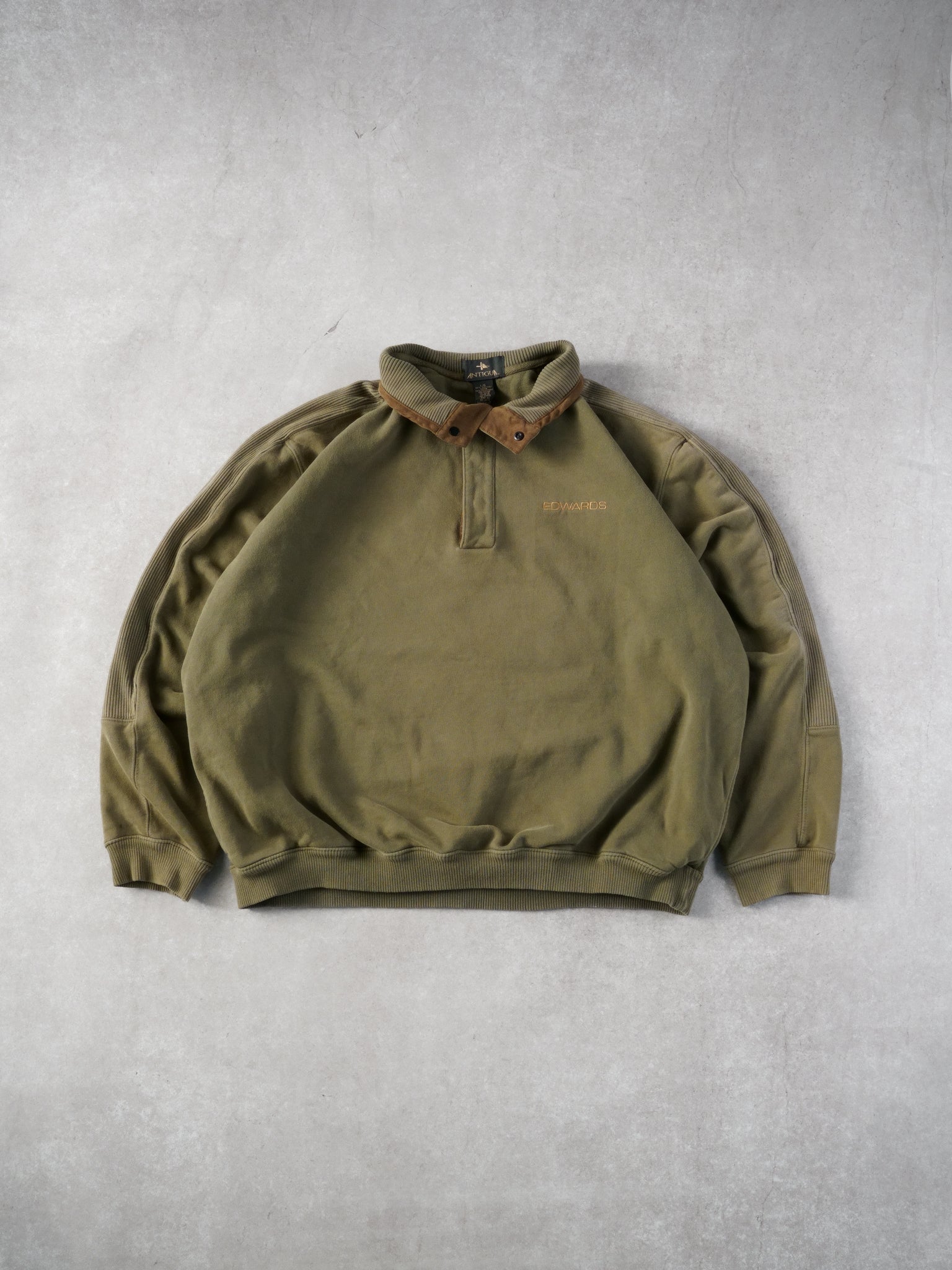 Vintage 90s Moss Green Edwards Antiqua Collared Button Up (L/XL)