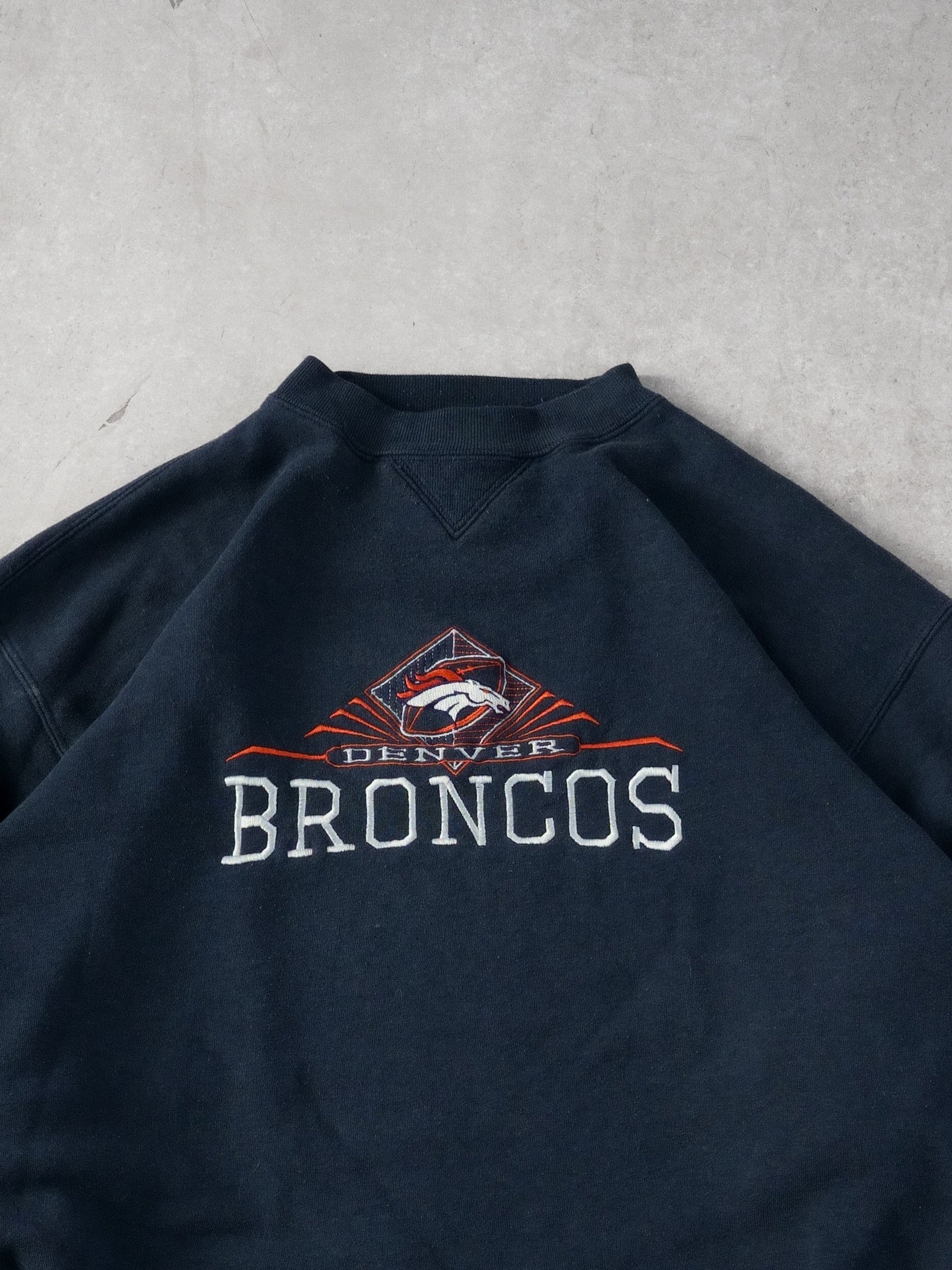 Vintage 90s Navy Blue Denever Broncos Graphic Crewneck (L)