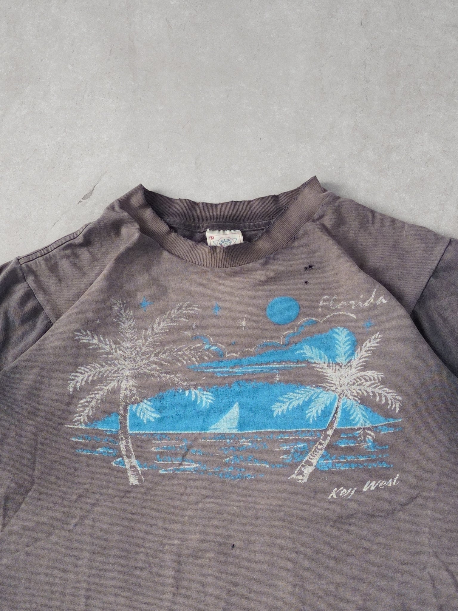 Vintage 80s Washed Grey Palm Beach Single Stitch Tee (M)