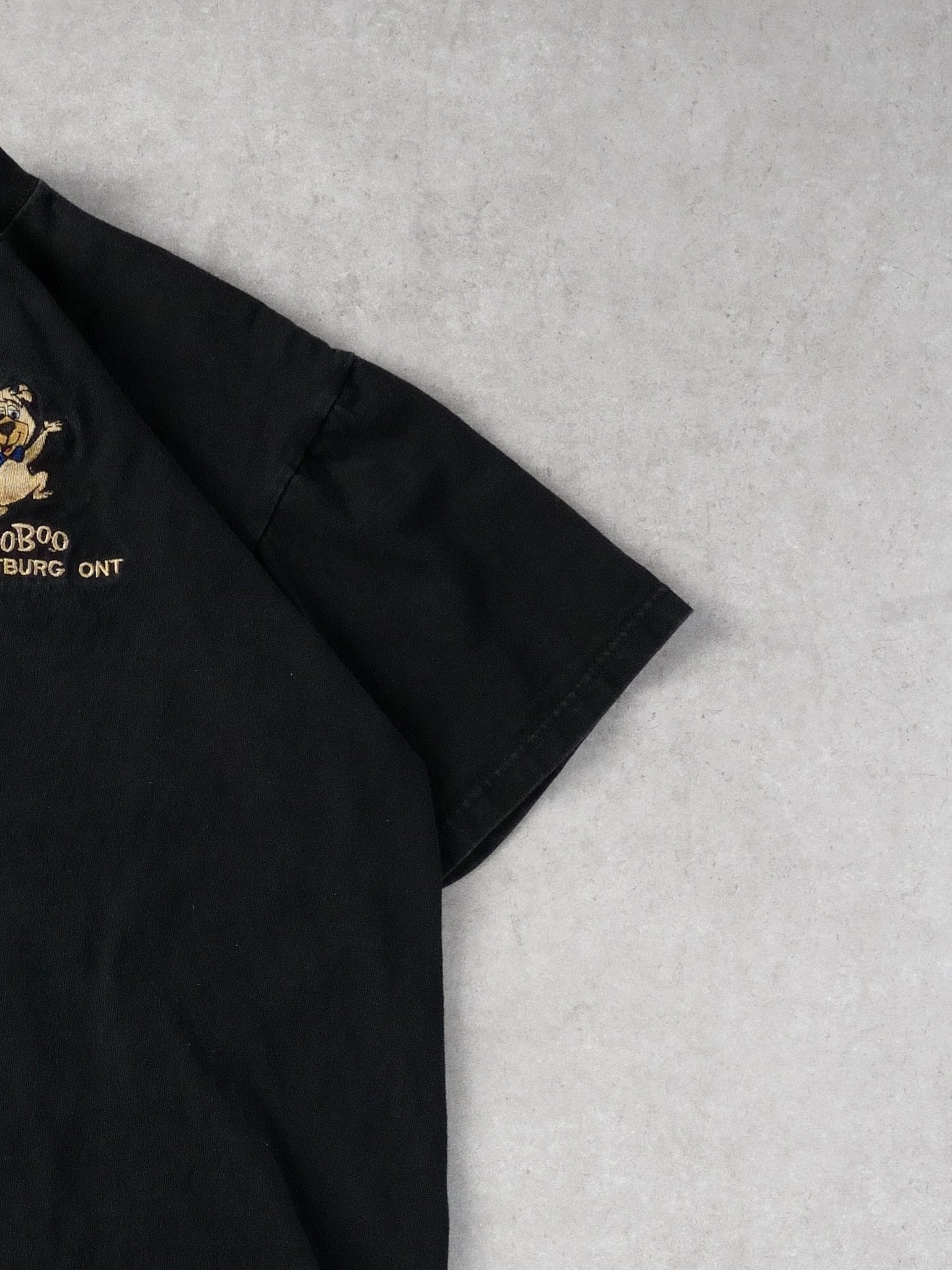 Vintage 90s Black Booboo Yogi Bear Single Stitch Tee (M)