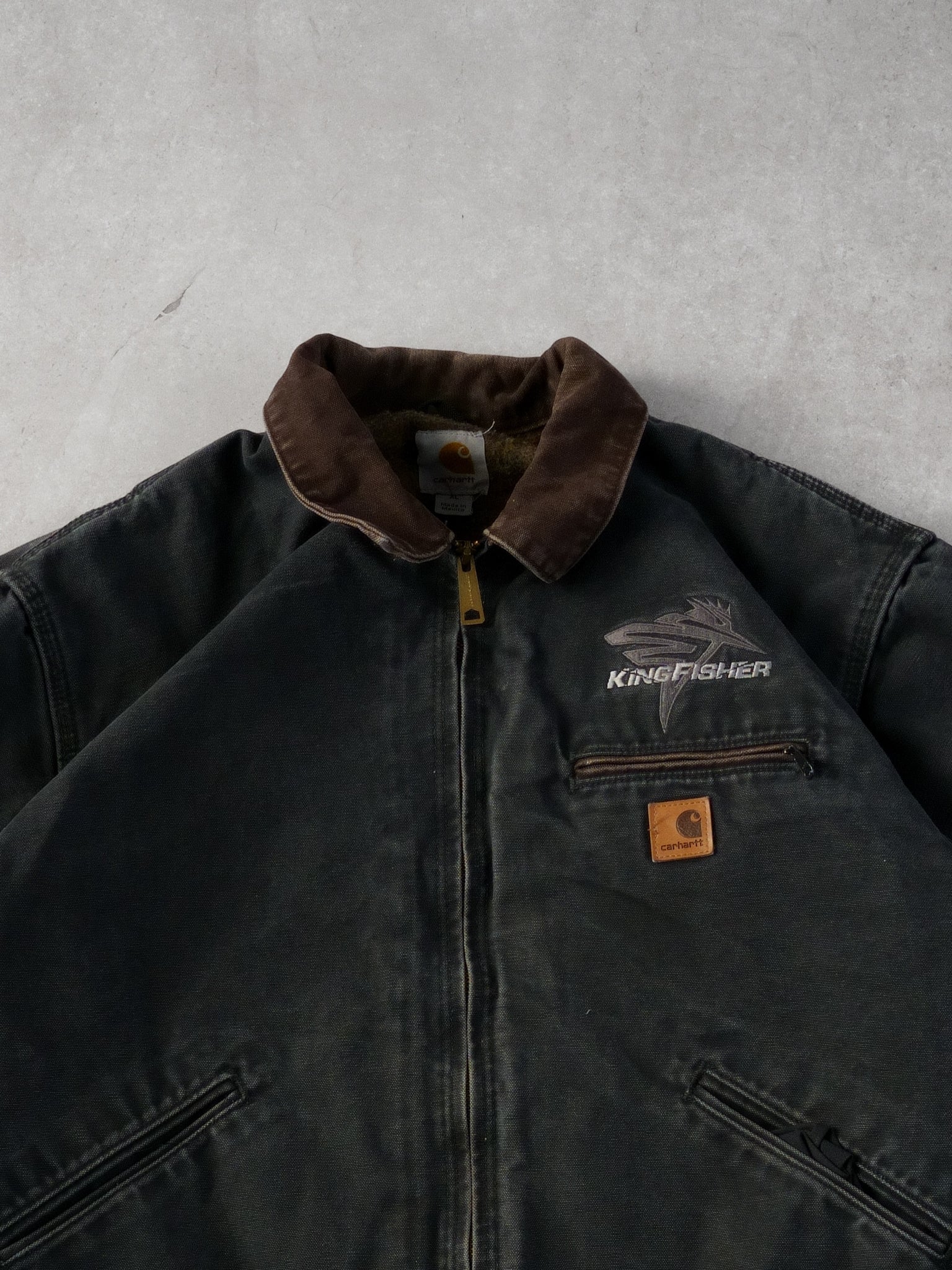 Vintage 90s Dark Grey and Brown Carhartt King Fisher Detroit Workwear Jacket (L)