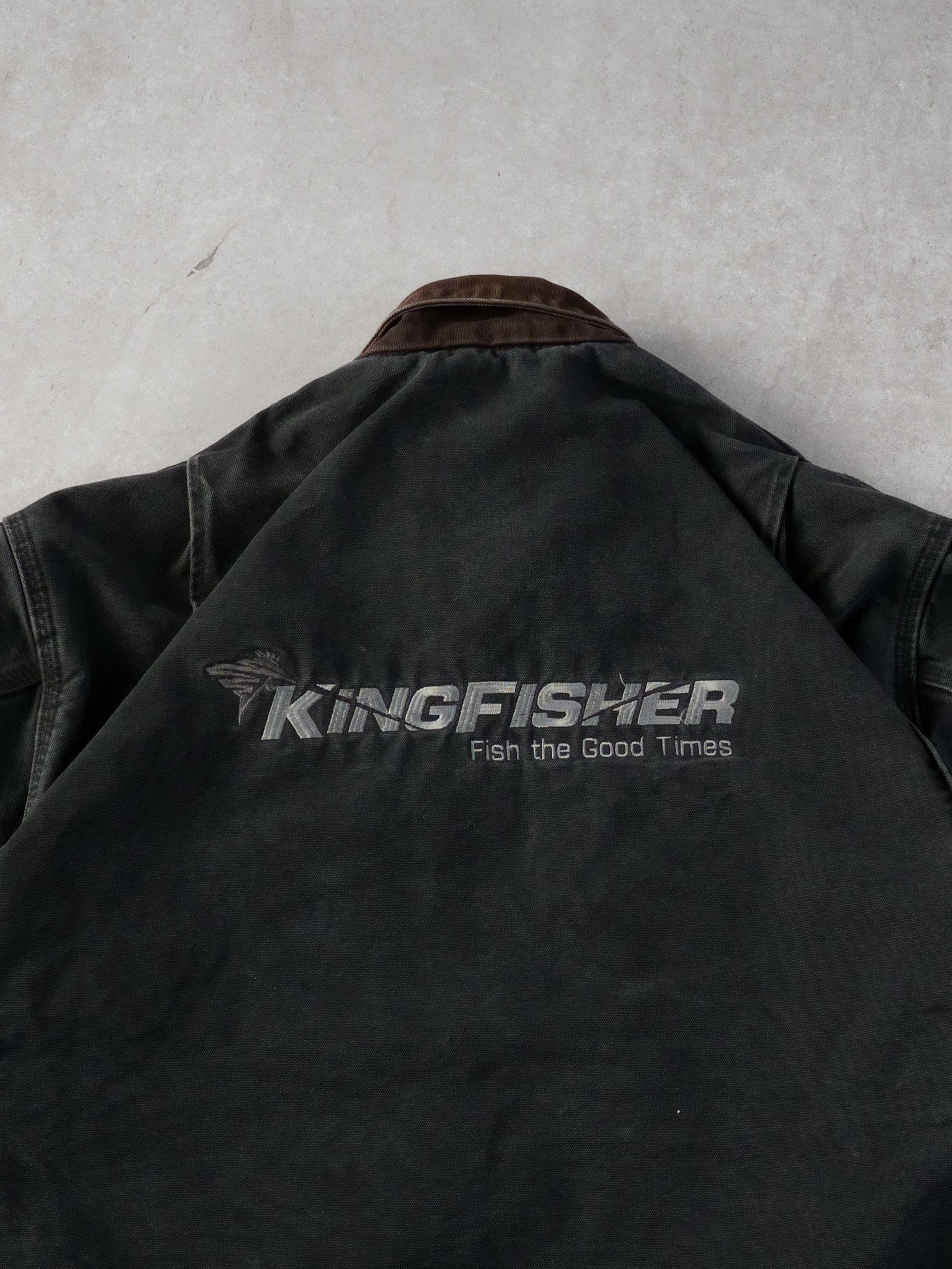 Vintage 90s Dark Grey and Brown Carhartt King Fisher Detroit Workwear Jacket (L)