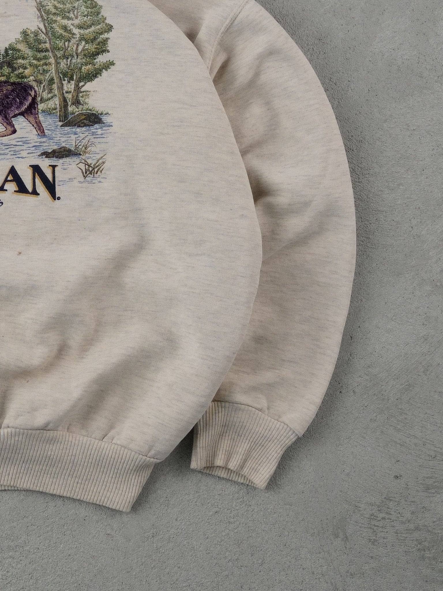 Vintage 90s Cream Canadian Marashland Graphic Crewneck (XXL)