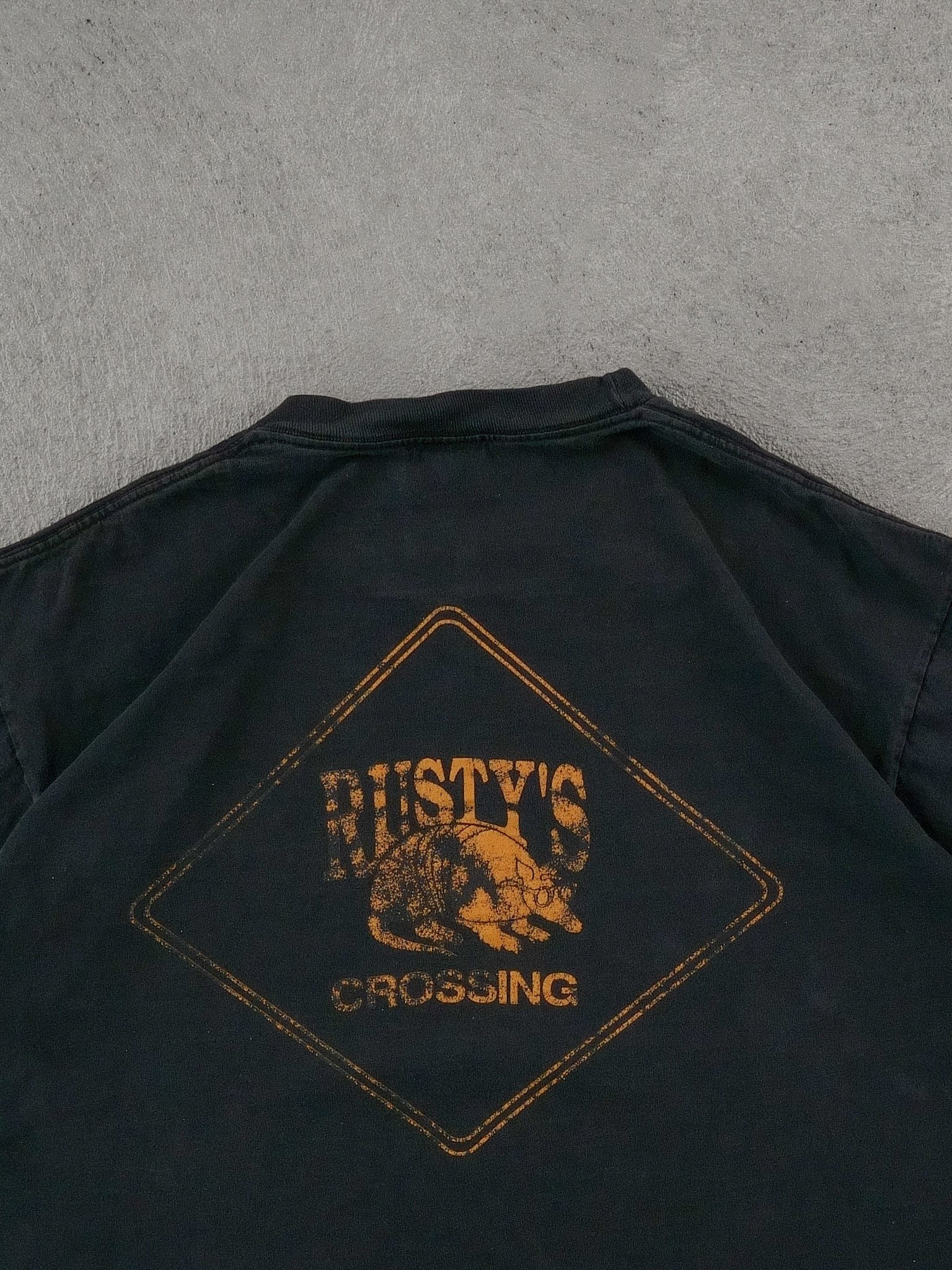 Vintage 90s Black Rusty's Handcrafted Lager Graphic Tee (M)