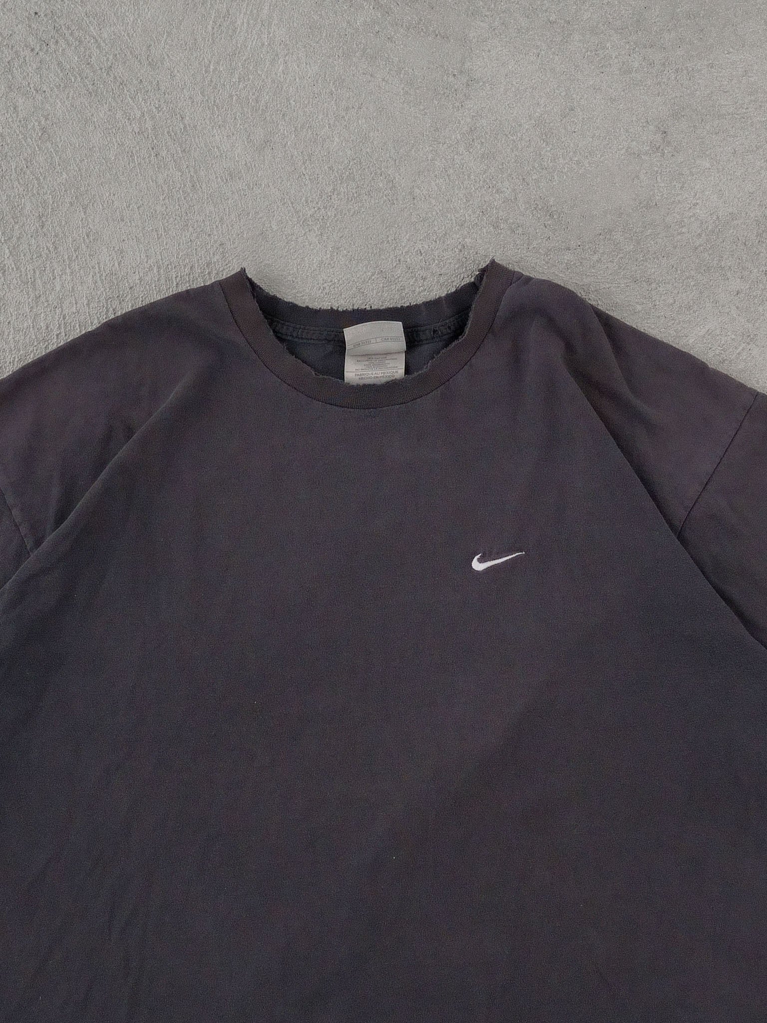 Vintage Y2k Faded Black Nike Swoosh Blank Tee (L)