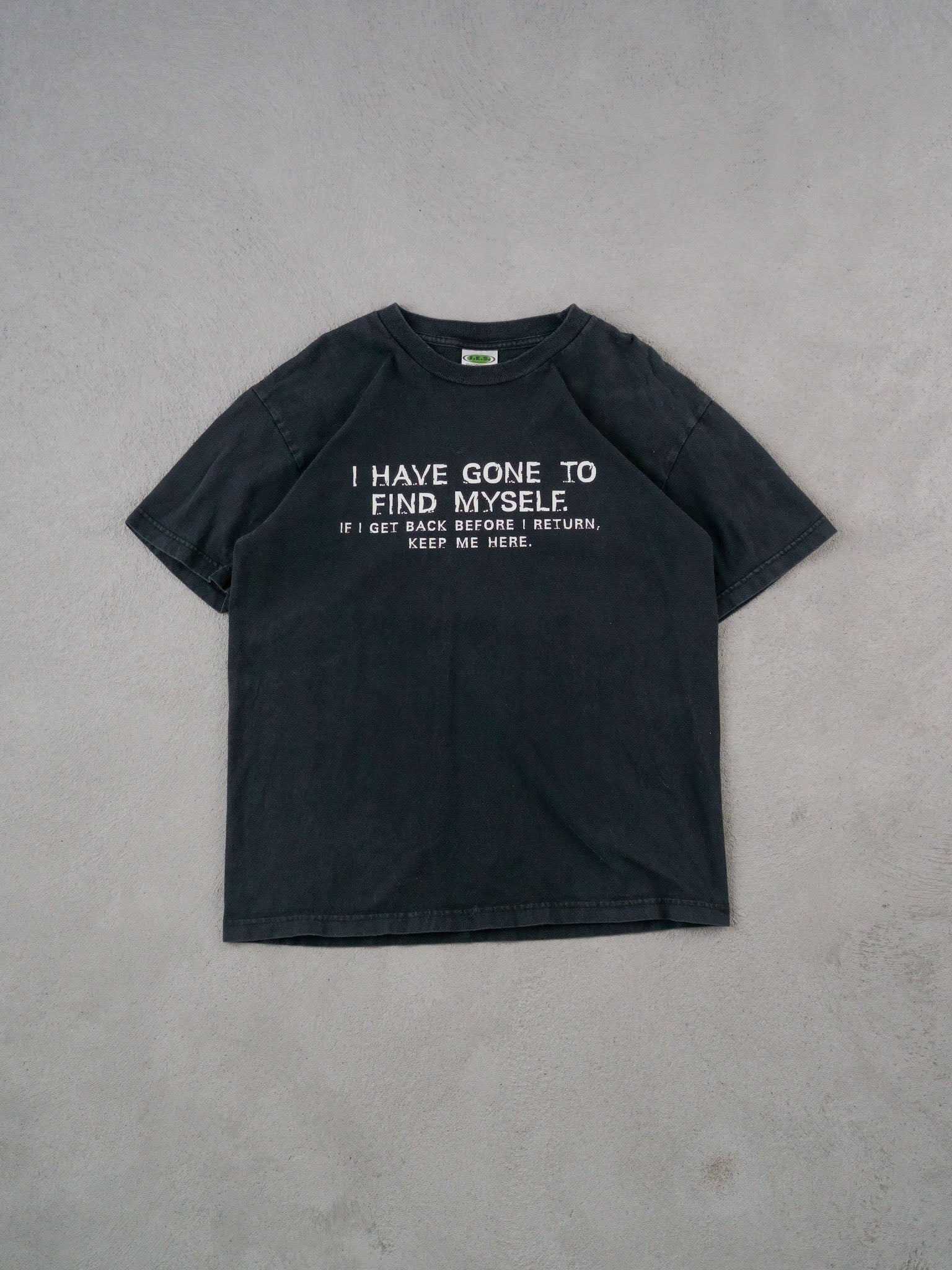 Vintage 90s Black I have gone to find myself Tee (M)