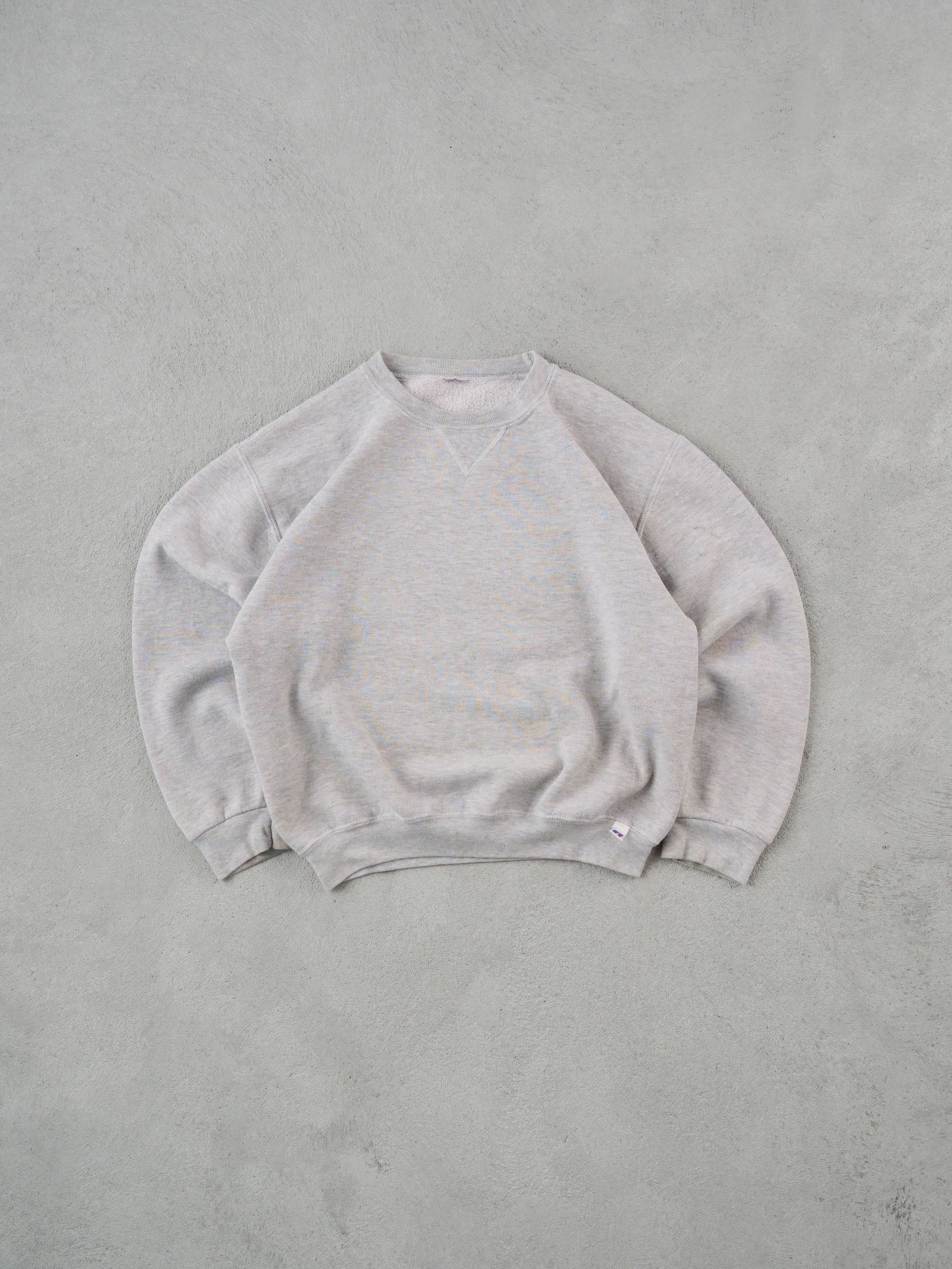 Vintage 90s Grey Russell Athletics Blank Crewneck (M)