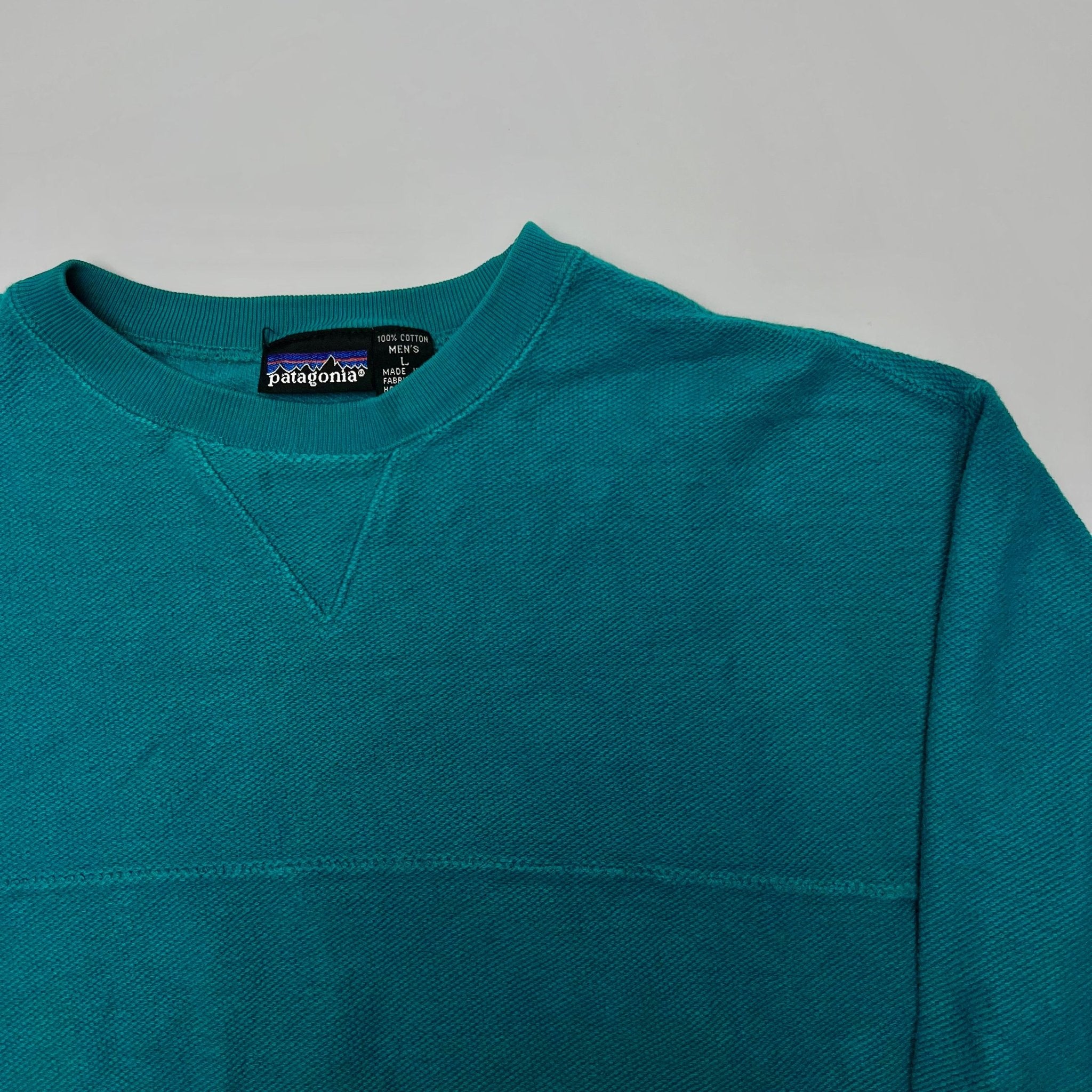 Vintage Teal Patagonia Crewneck (L) | Rebalance Vintage.