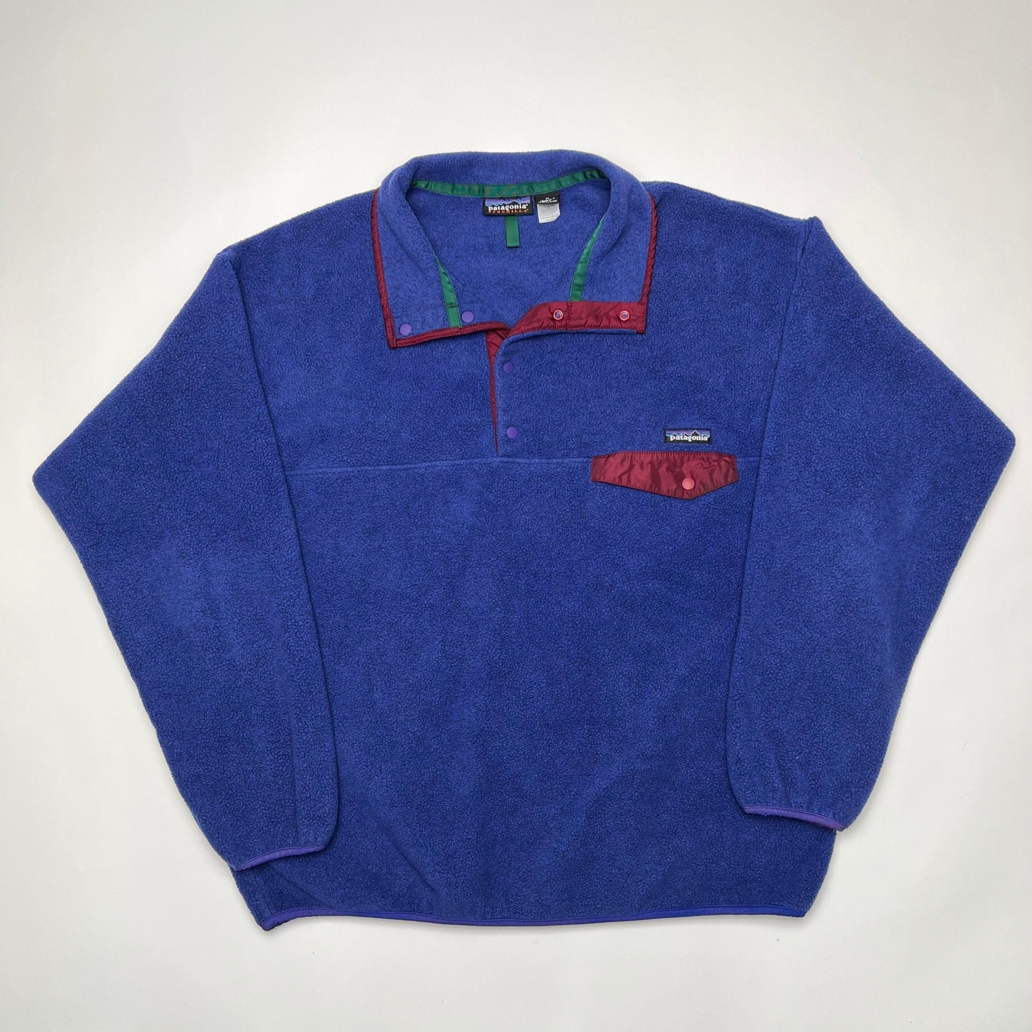 Vintage 90s Blue + Maroon Patagonia 1/4 Button Fleece (XL/XXL) | Rebalance Vintage.