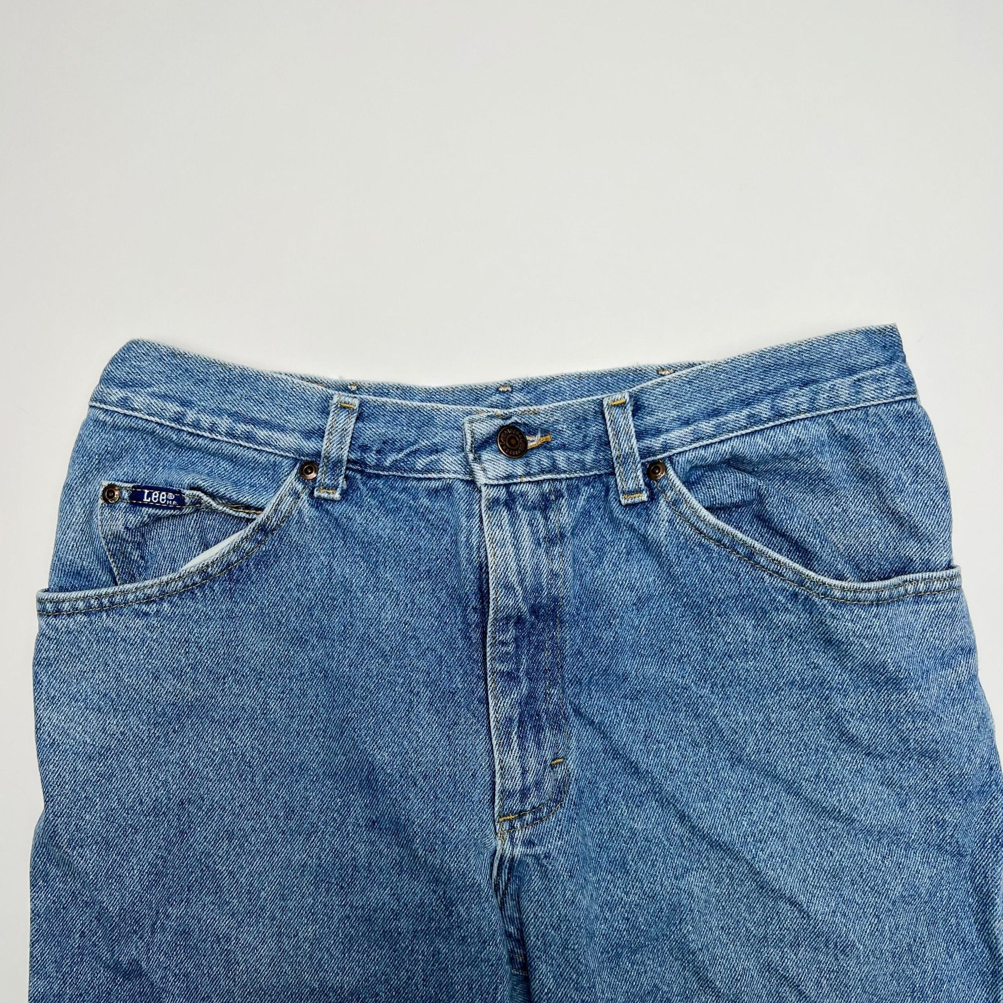 Vintage Blue Lee Jeans (34 x 32) | Rebalance Vintage.