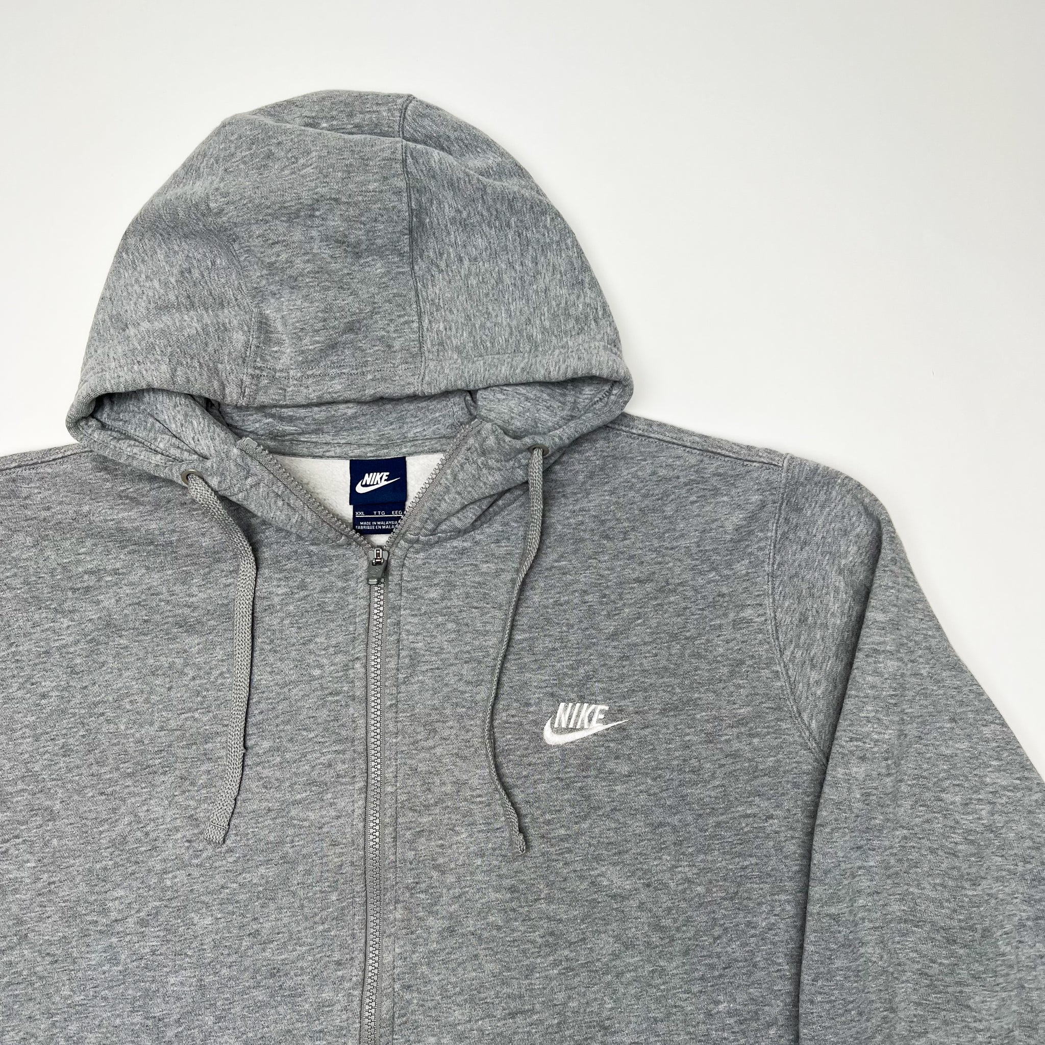 Vintage Light Grey Nike Essential Zip Up Hoodie (XL) | Rebalance Vintage.