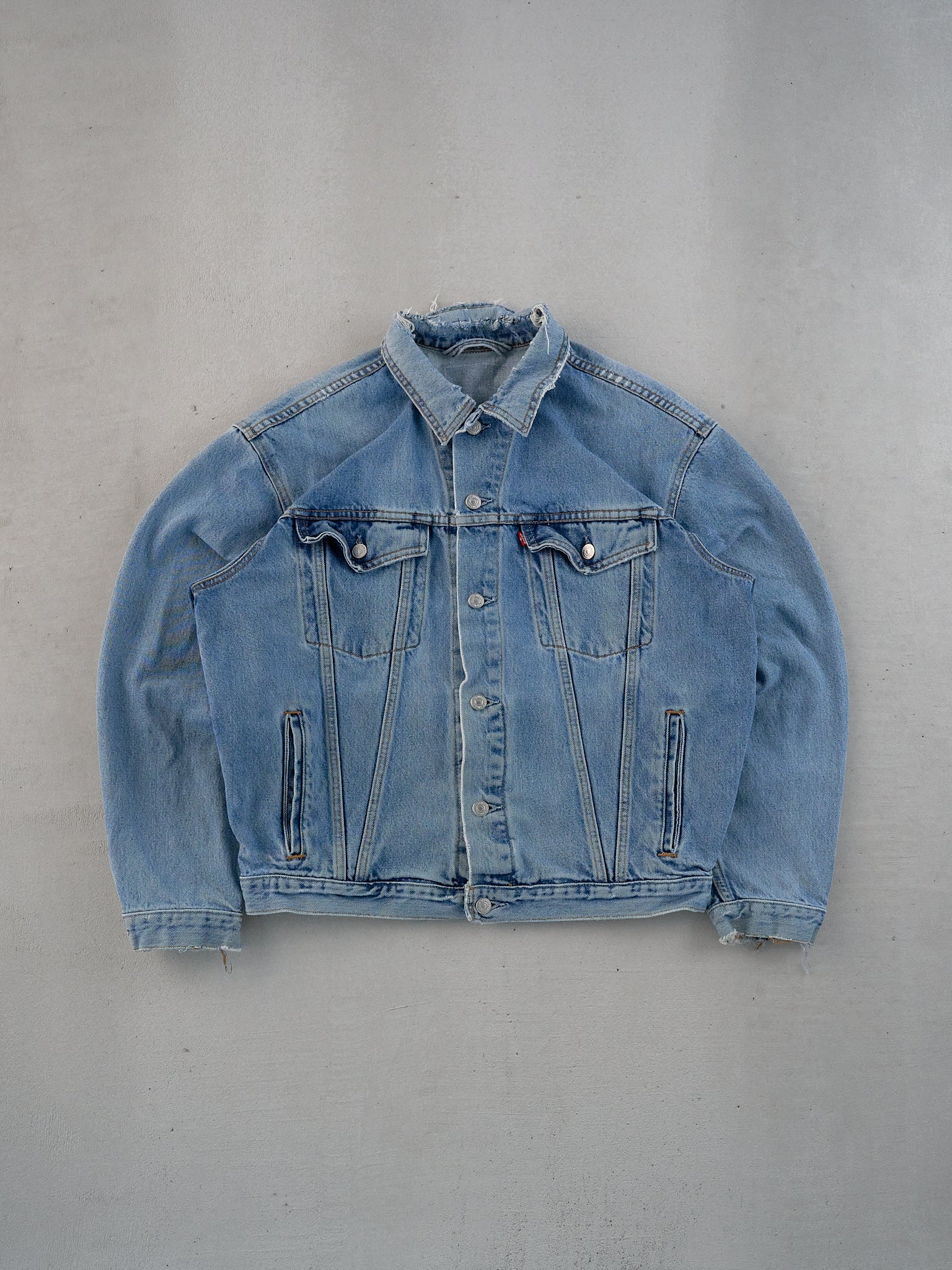 Vintage 90s Light Blue Levi's Rugged Denim Jacket (L)