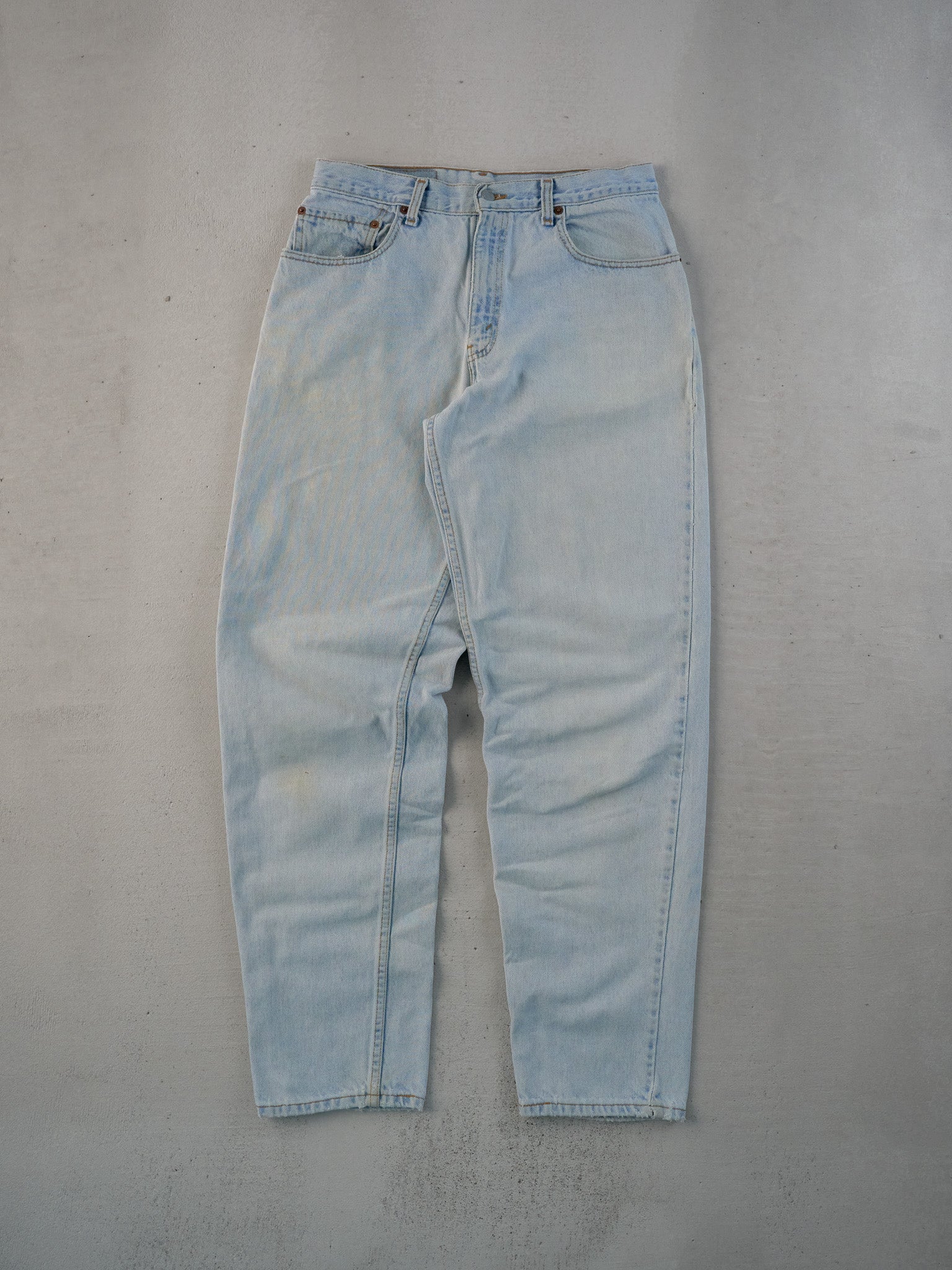 Vintage 90s Light Blue Levi's 560 Denim Jeans (31x32)