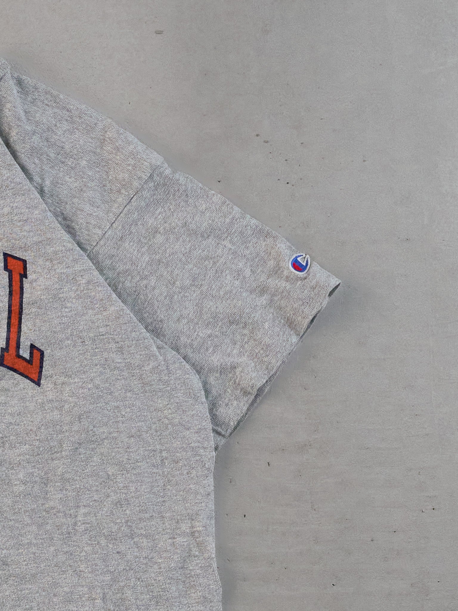Vintage 80s Grey Bucknell Graphic Tee (S)