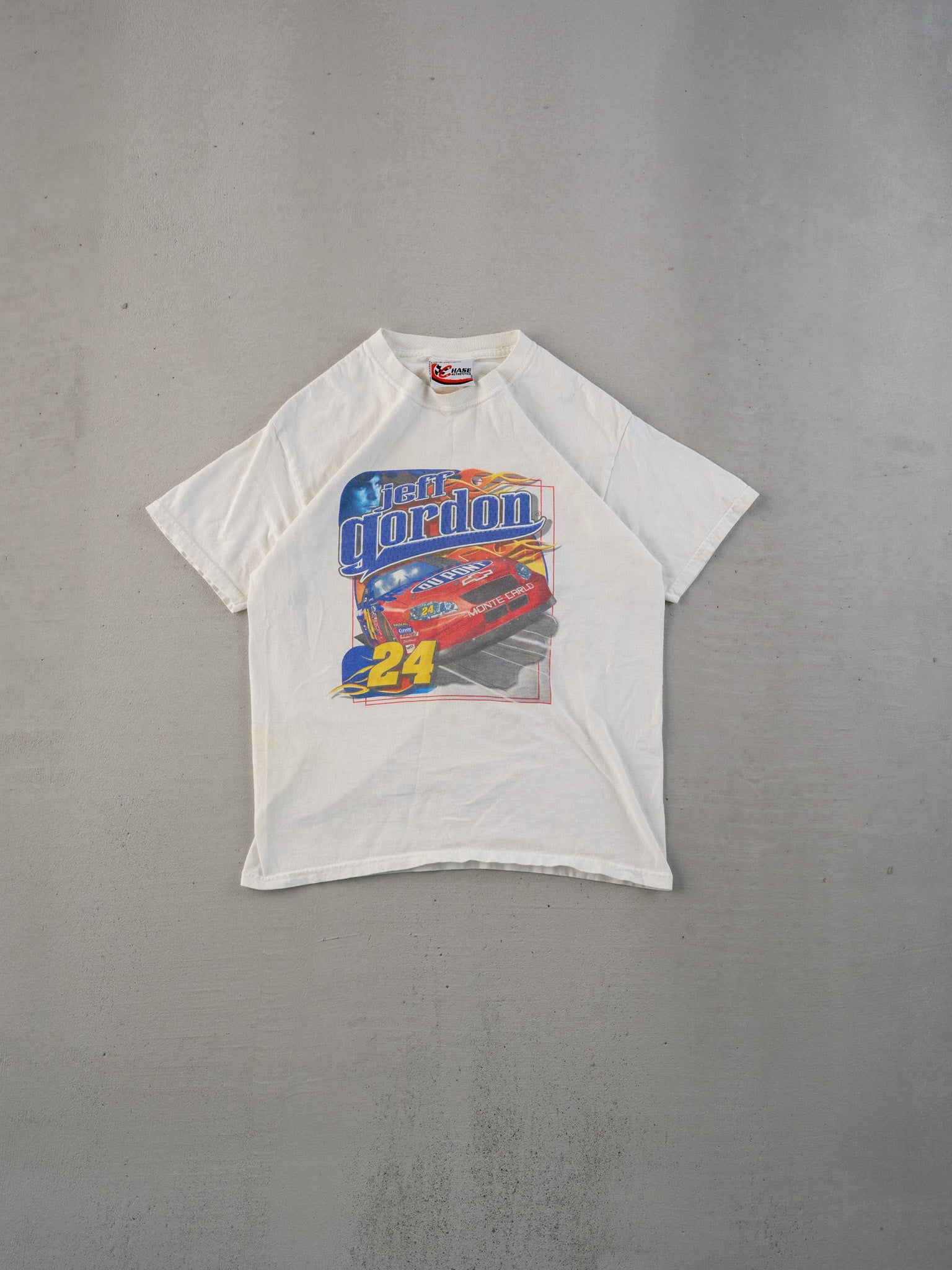 Vintage 04' White Jeff Gordon #24 Nascar Racing Graphic Tee (XS)
