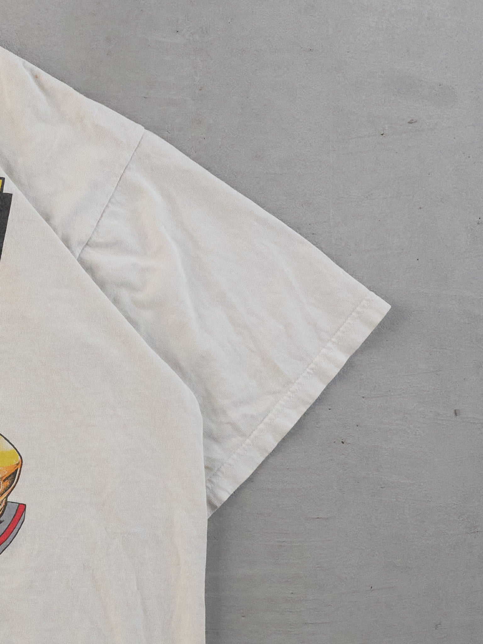 Vintage 90s White Terry Eeckman Pontiac Racing Graphic Tee (L)