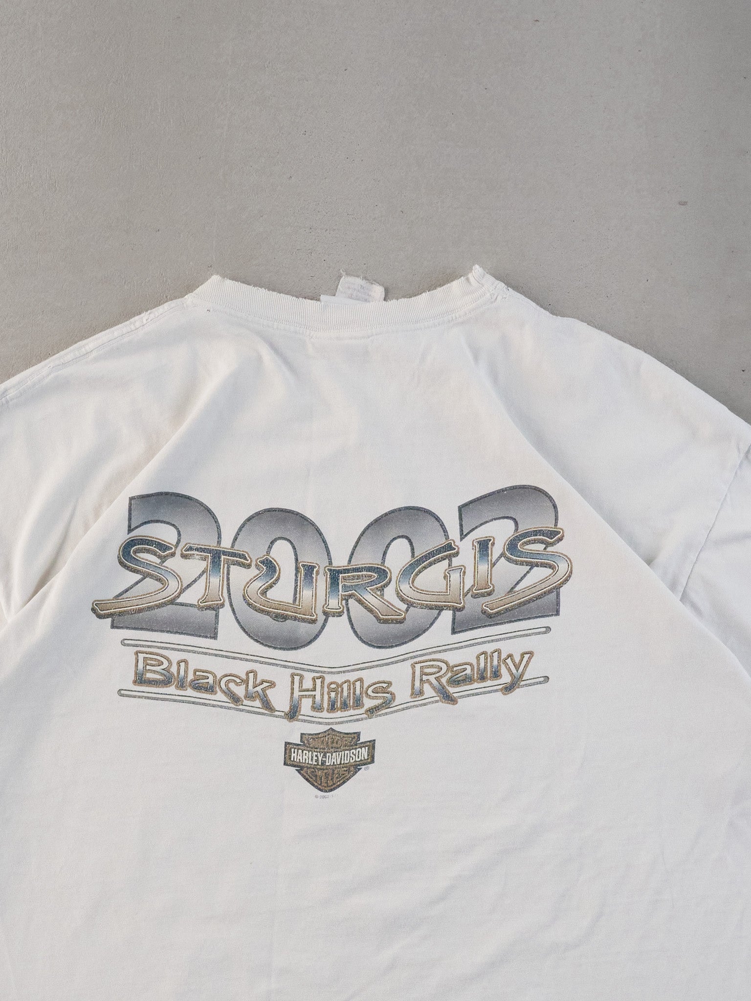 Vintage 02' White Harley Davidson Black Hills Rally Sturgis Graphic Tee (M)