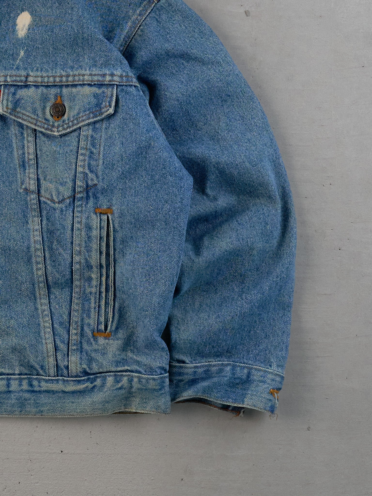 Vintage 90s Light Washed Blue Type 3 Levi's Denim Jacket (M)