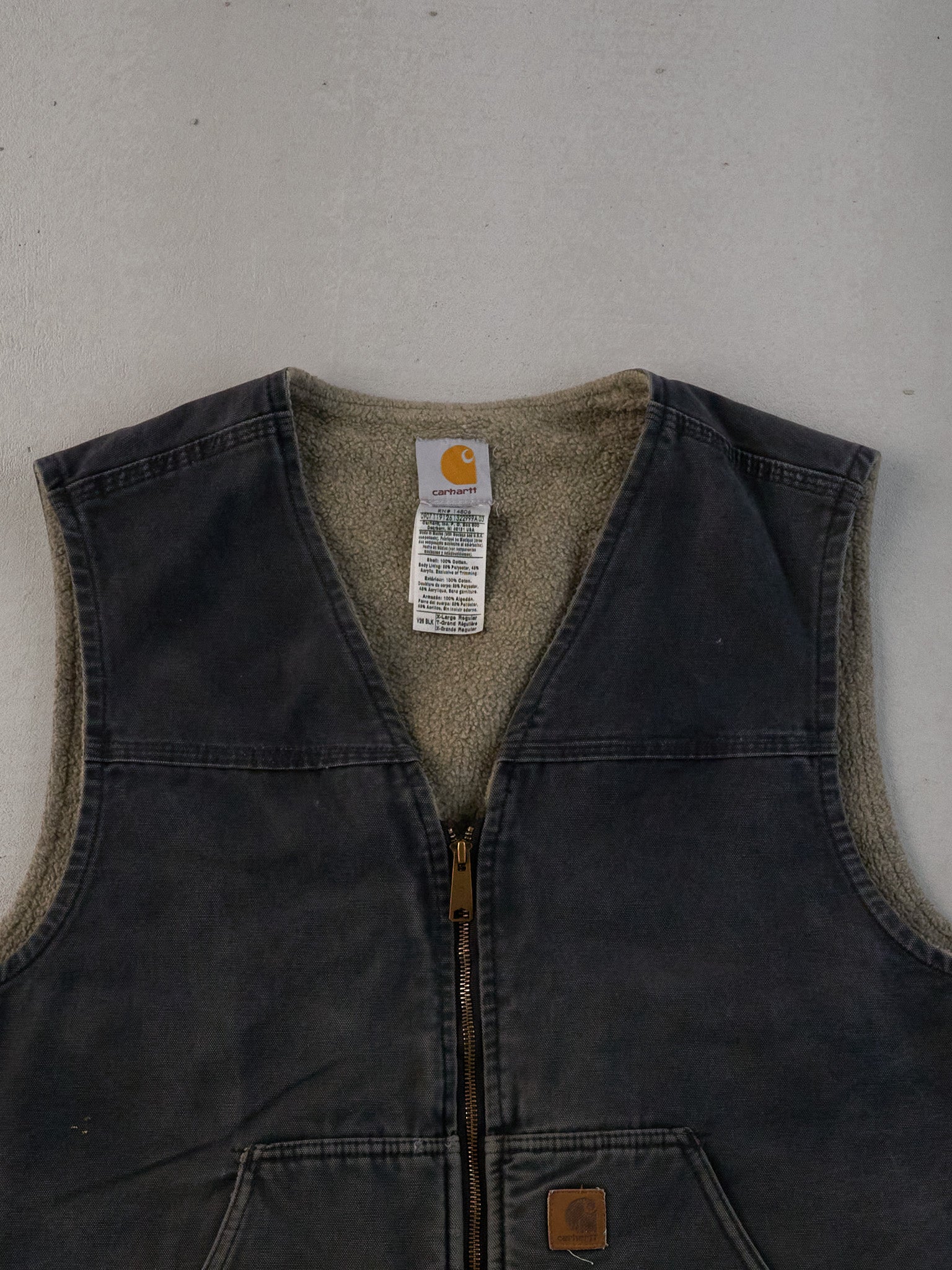 Vintage 90s Washed Black Carhartt Sherpa Lined Workwear Vest (L)