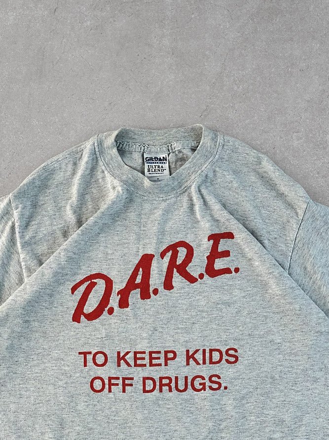 Vintage 90s Grey DARE Graphic Tee (M)