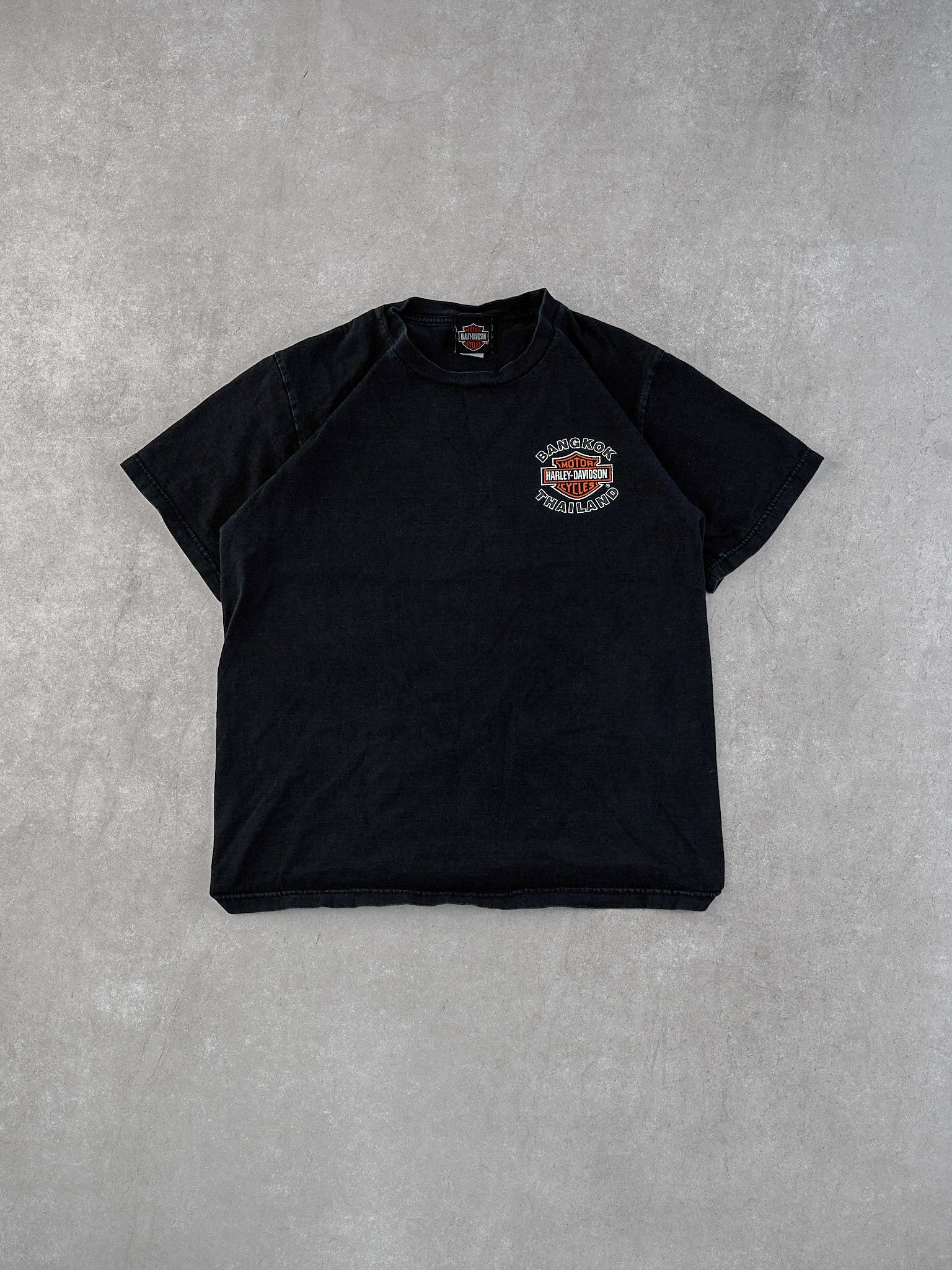 Vintage Black Harley Davidson Bangkok Thailand Graphic Tee (M)
