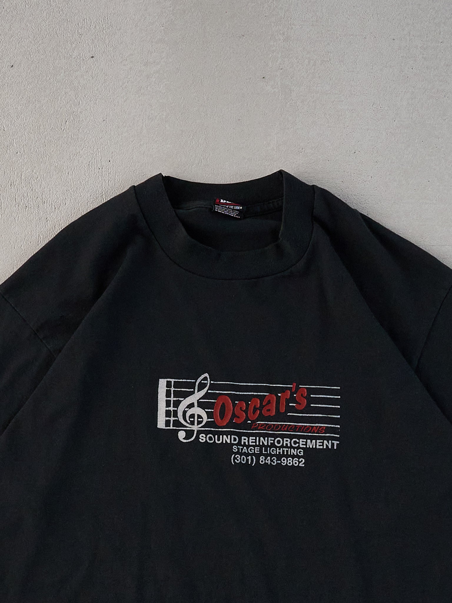 Vintage 90s Black Single Stitched Oscar's Production Graphic Tee (M)