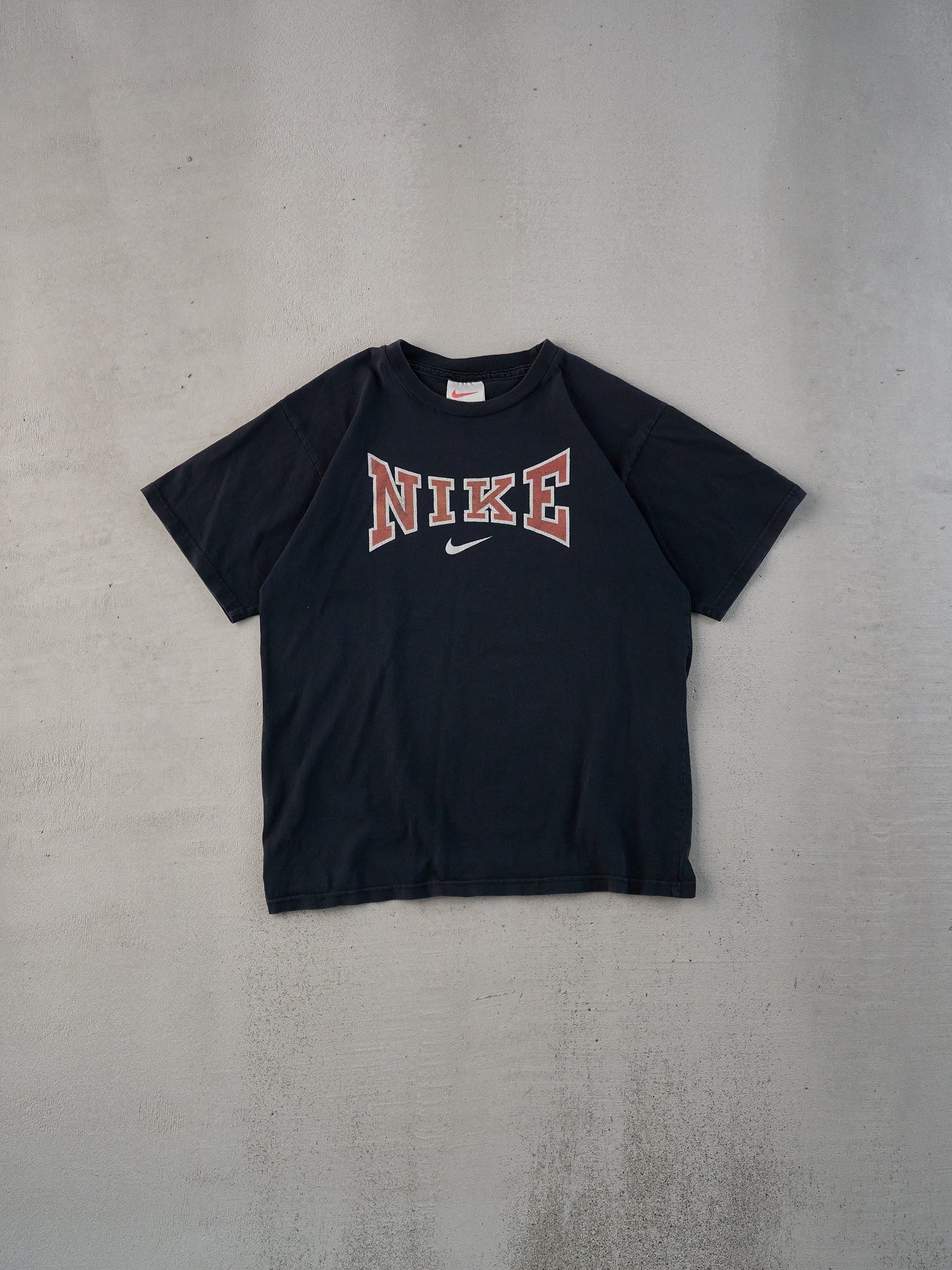 Vintage 90s Black Nike Graphic Tee (S/M)