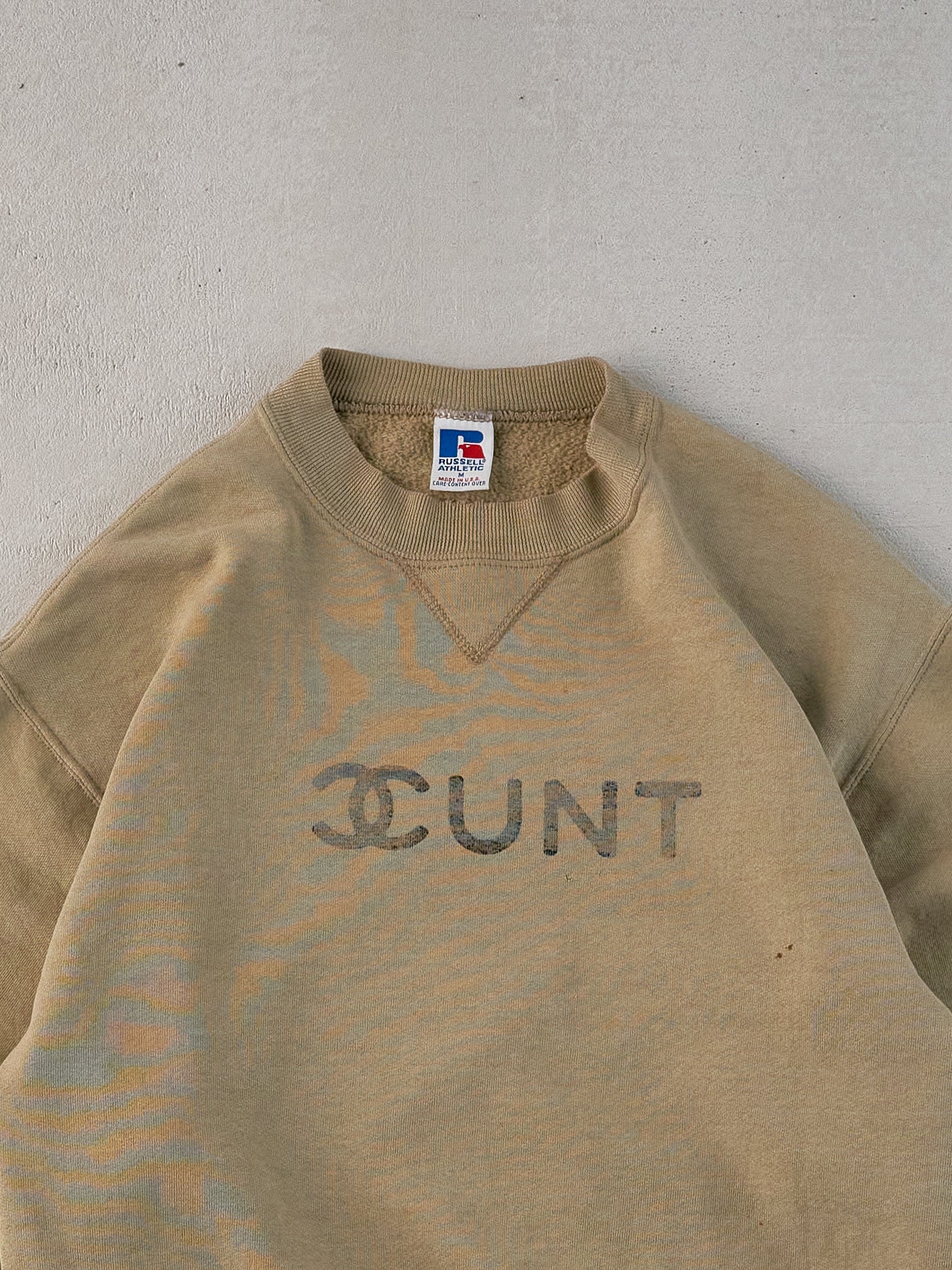 Vintage 90s Beige C*nt Russell Athletics Crewneck (M)