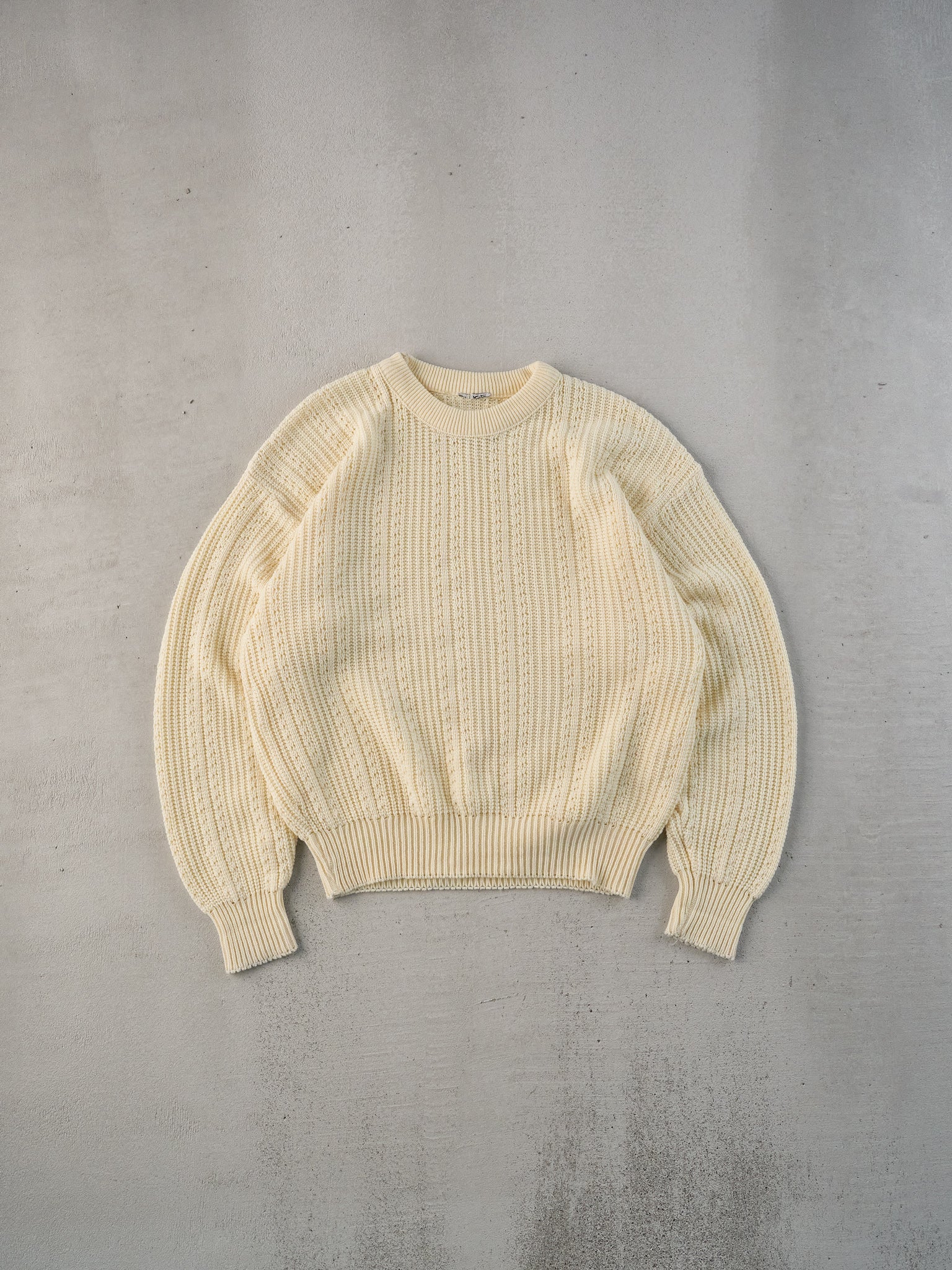 Vintage 90s Beige Chain Patterned Knit Sweater (M)